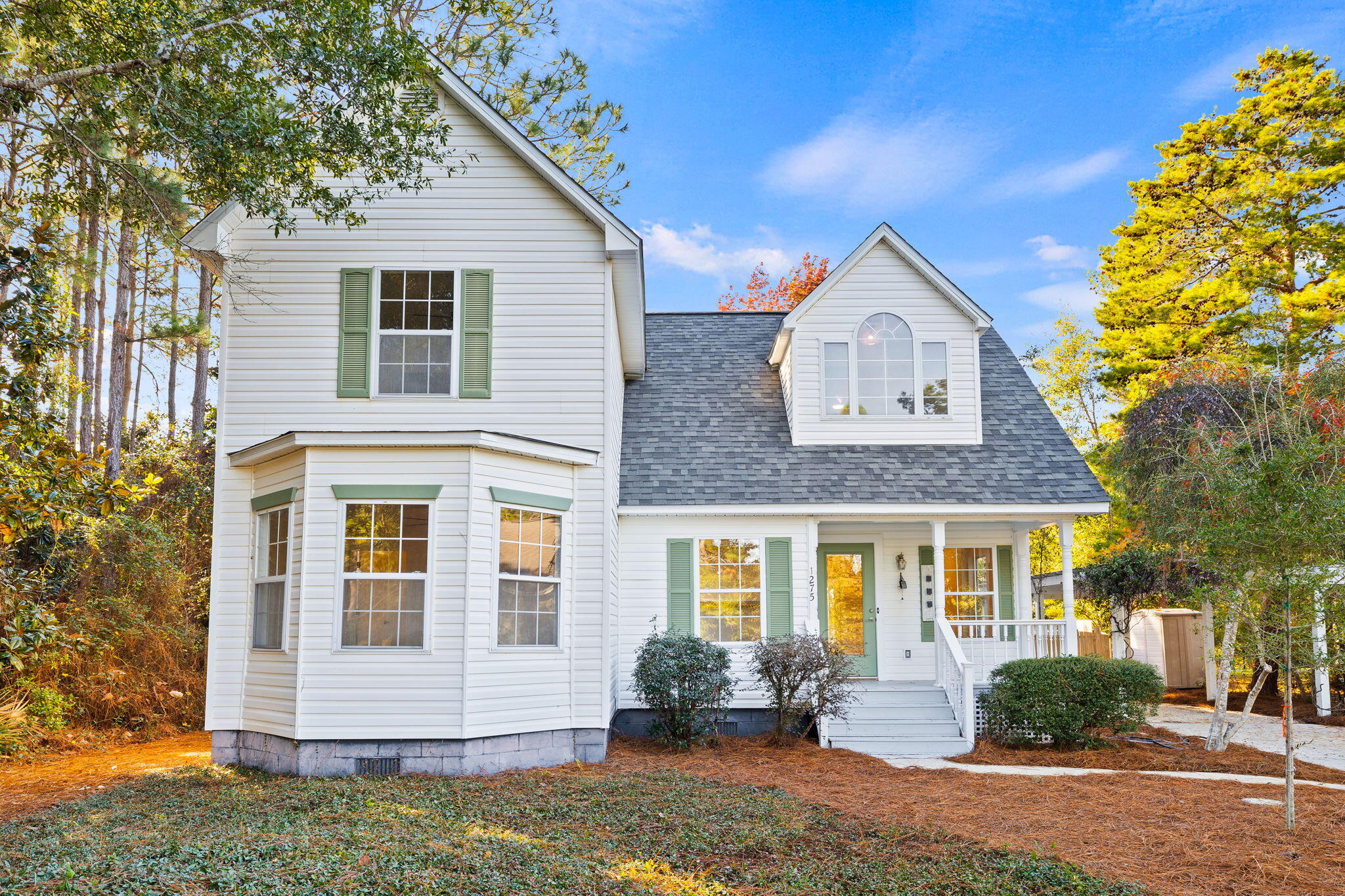 DAUGHETTES AMENDED - Residential Lease