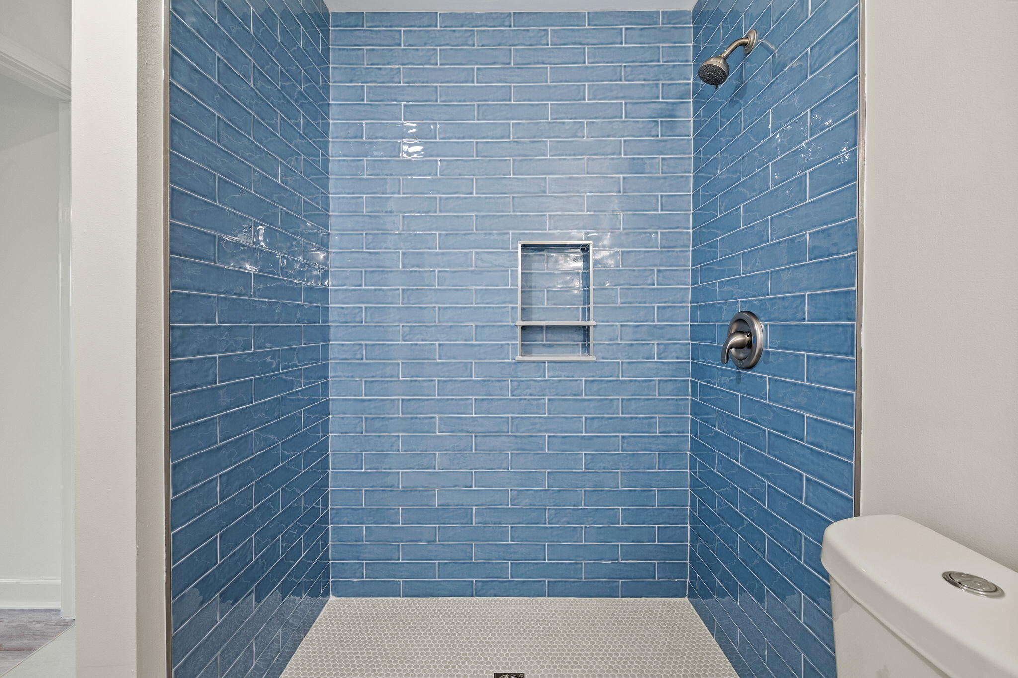 DAUGHETTES AMENDED - Residential Lease
