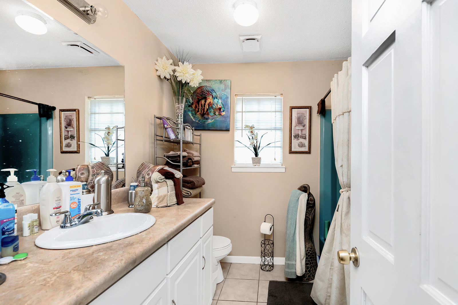 EDGEWATER VILLAGE - Residential
