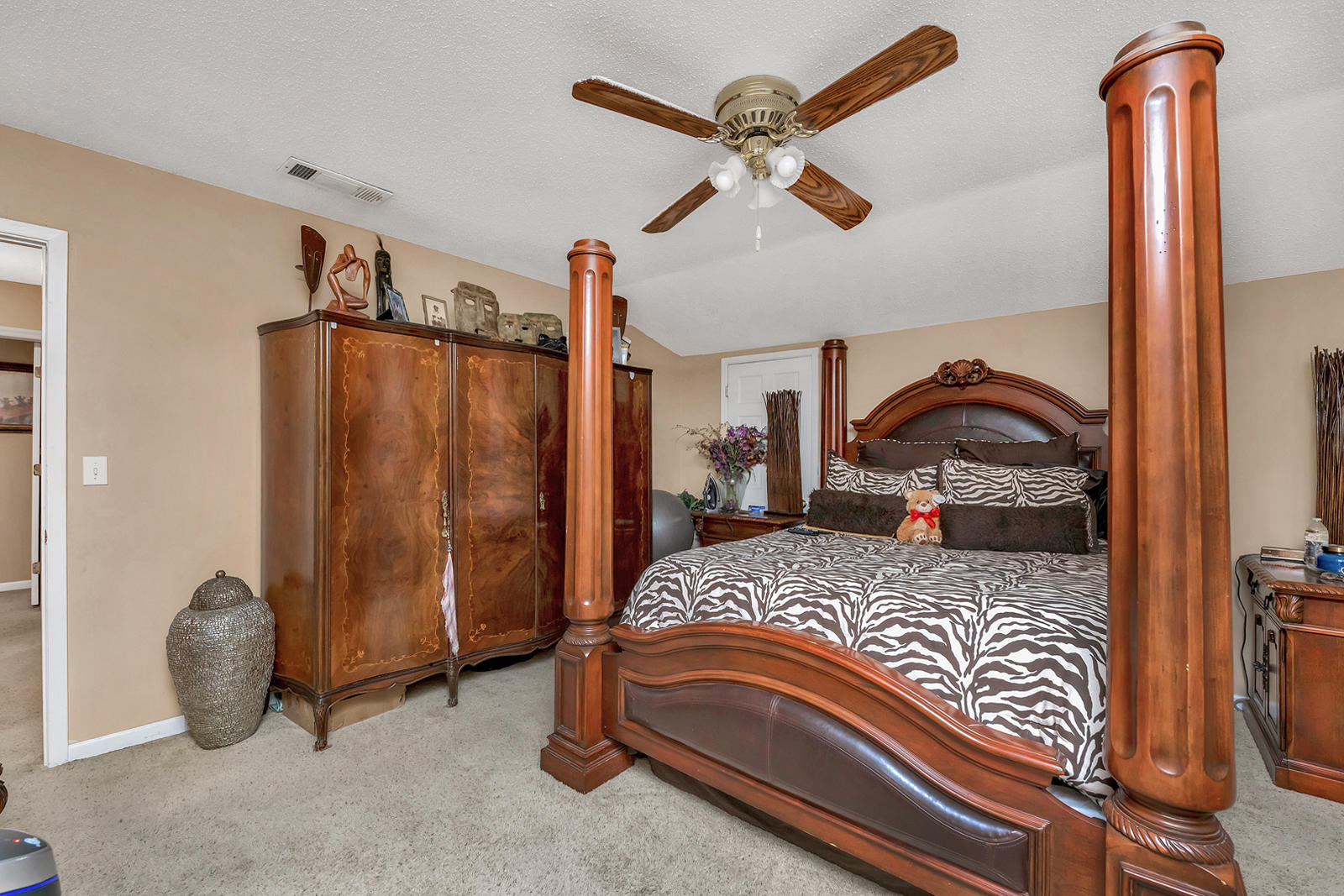 EDGEWATER VILLAGE - Residential