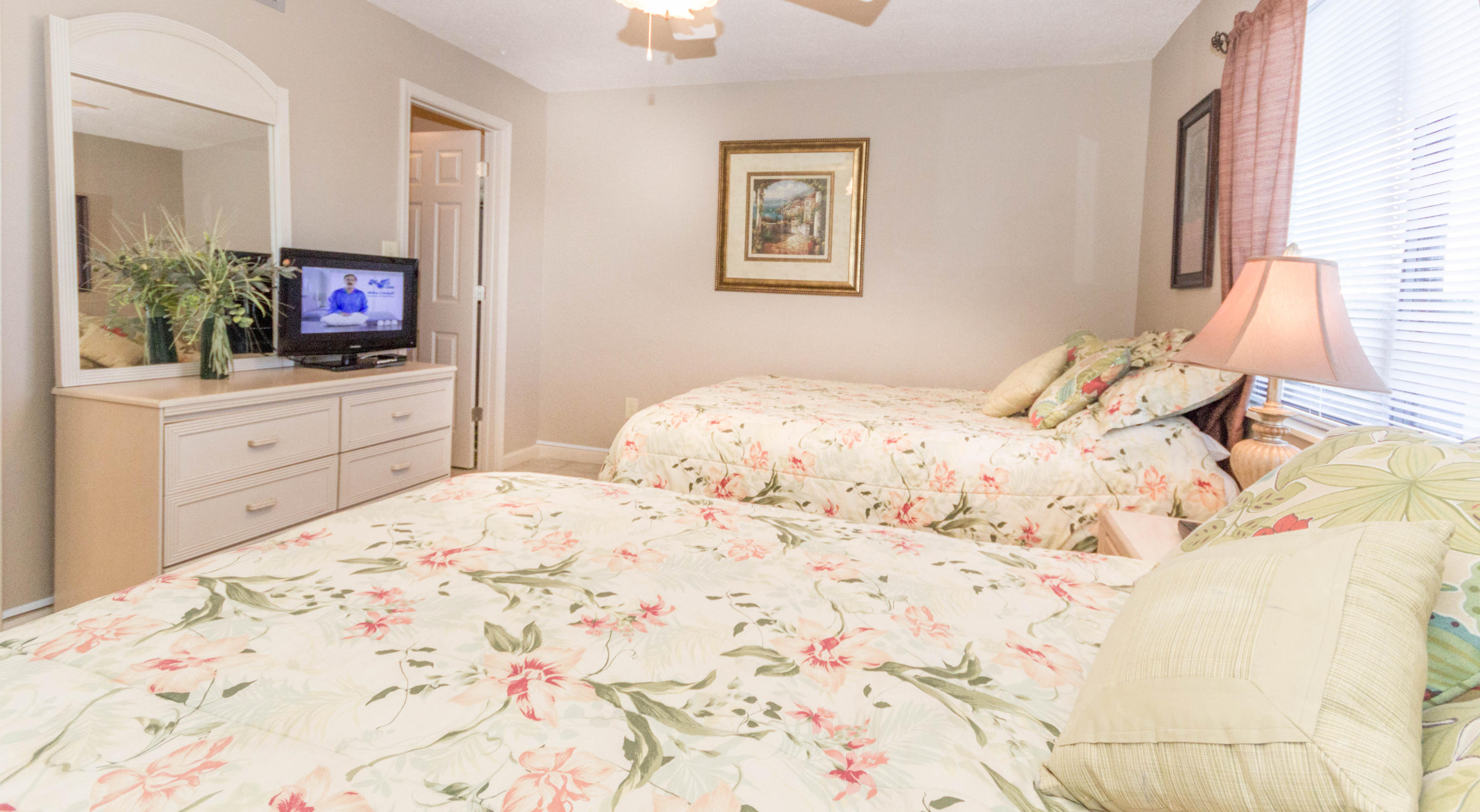 The Commodore - Residential