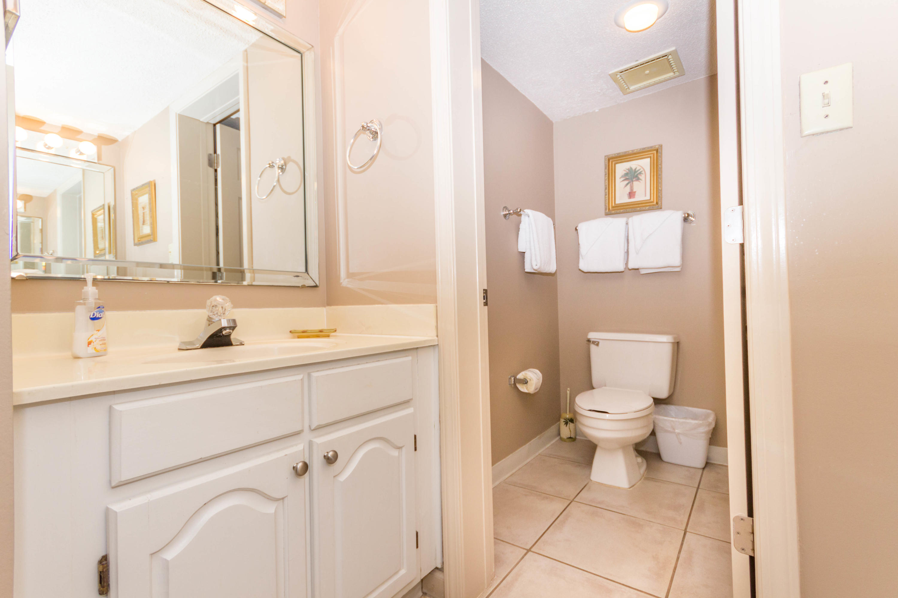 The Commodore - Residential