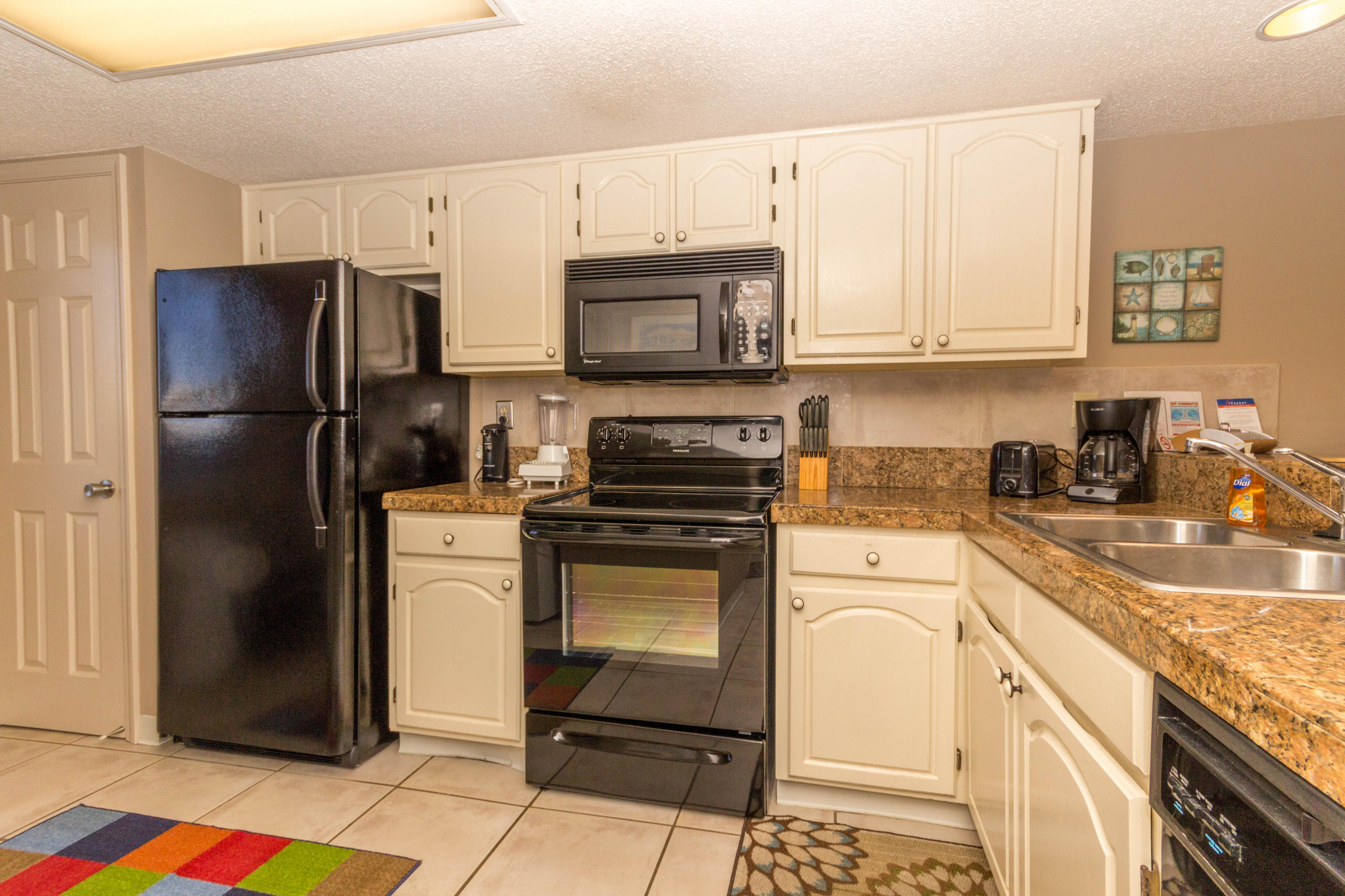 The Commodore - Residential