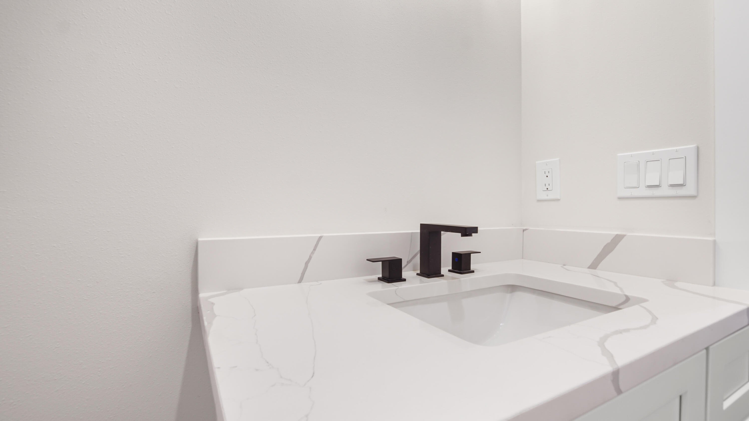 OAKWOOD HILLS UNIT 3 - Residential