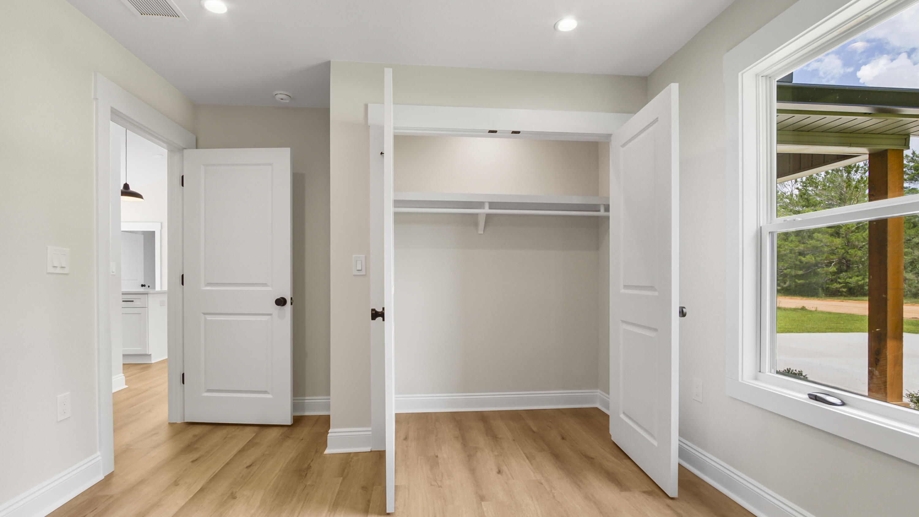 OAKWOOD HILLS UNIT 3 - Residential