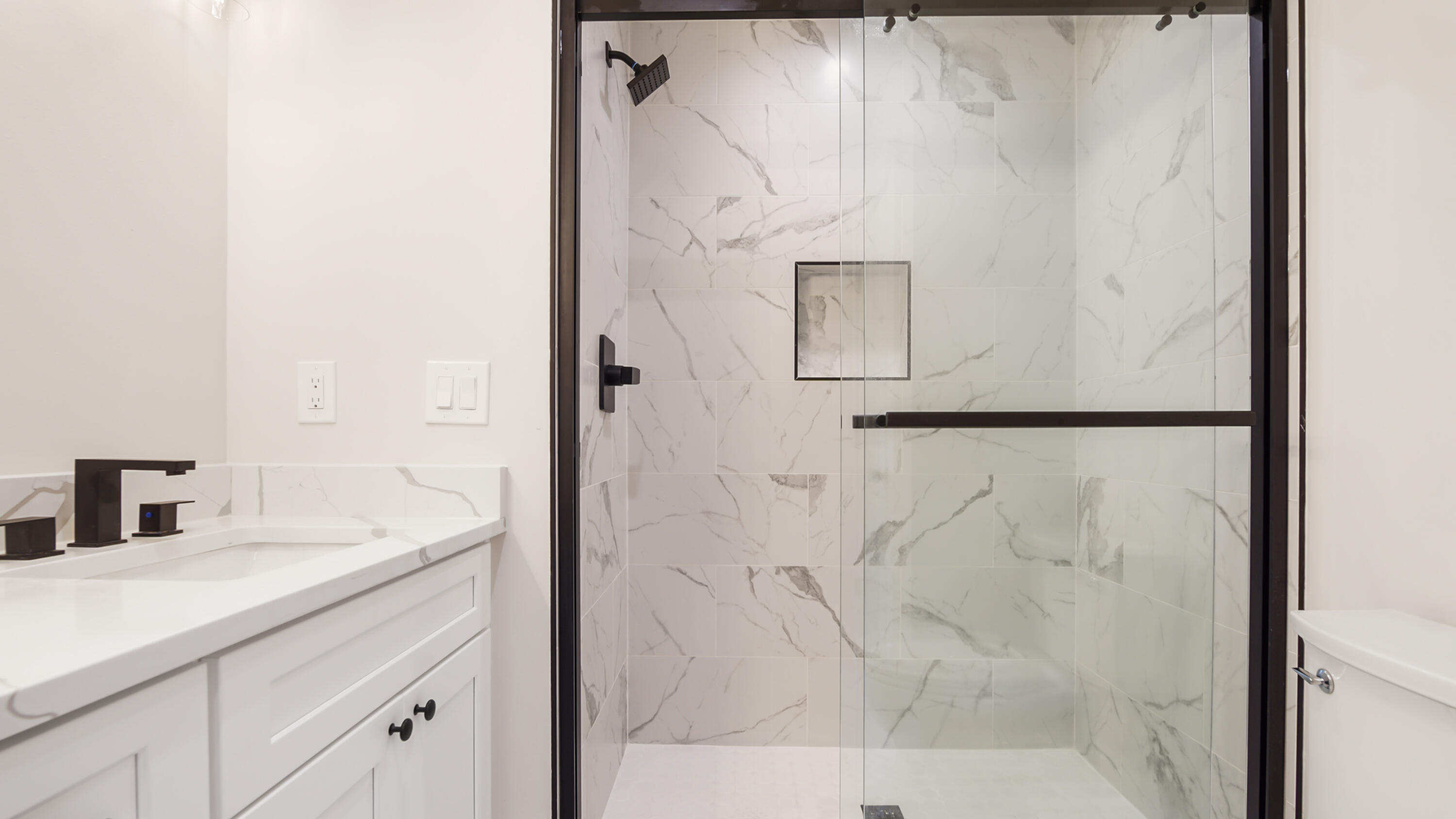 OAKWOOD HILLS UNIT 3 - Residential