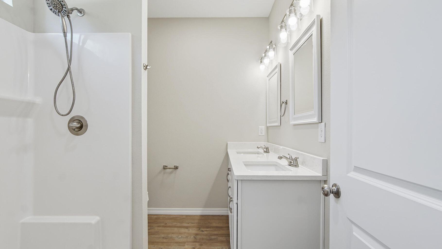 OAKWOOD HILLS UNIT 1 - Residential