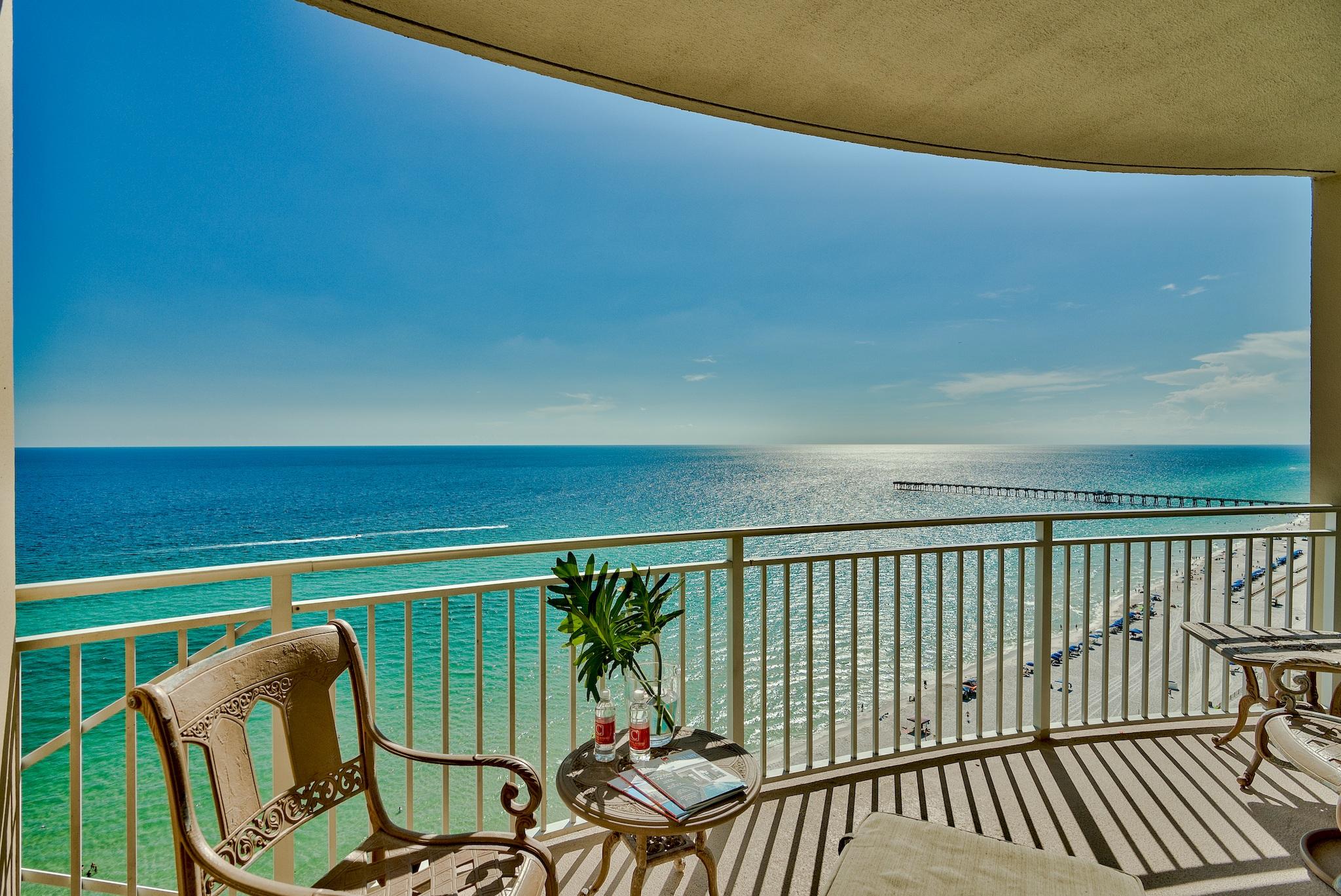 Aqua Condo - Residential