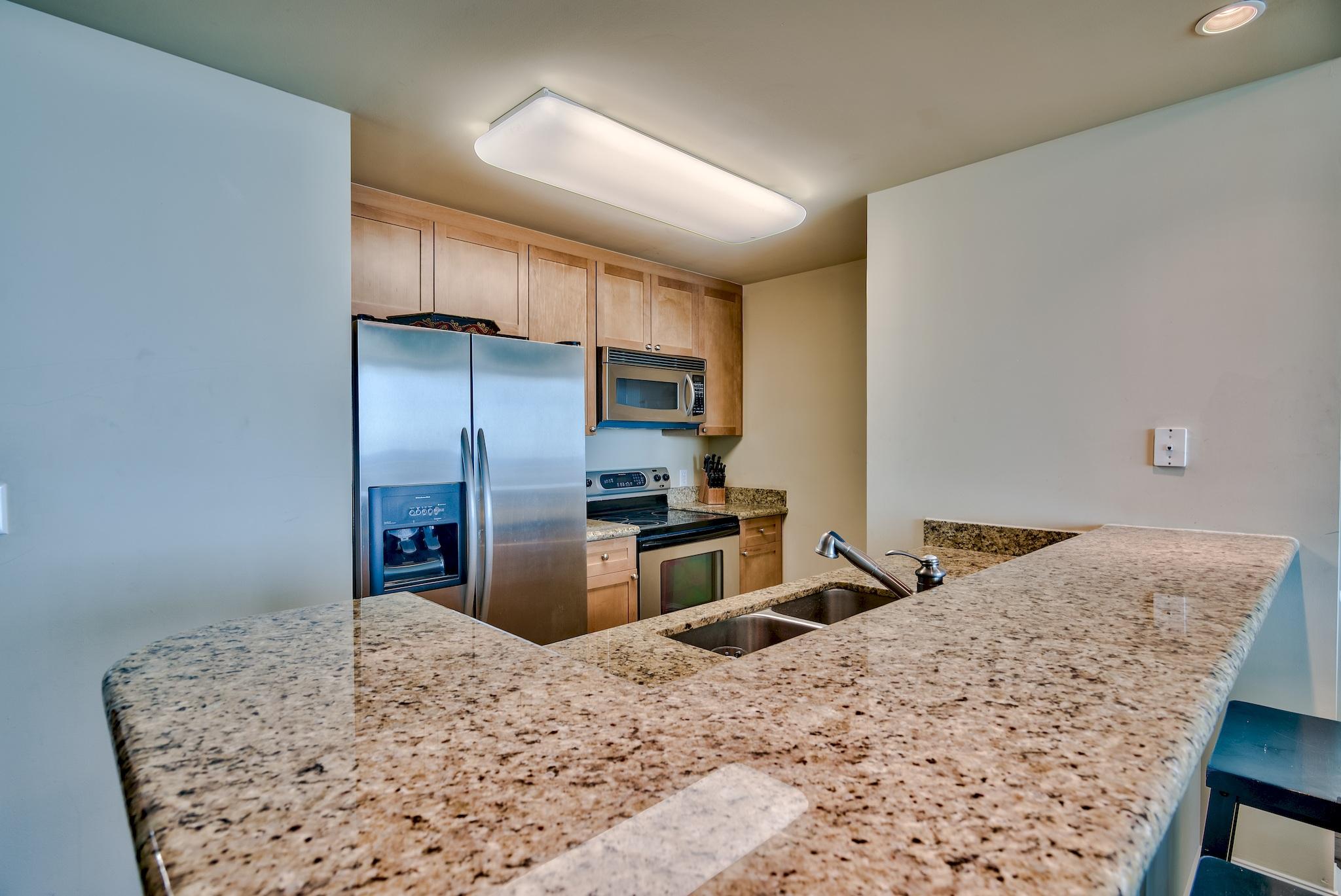 Aqua Condo - Residential