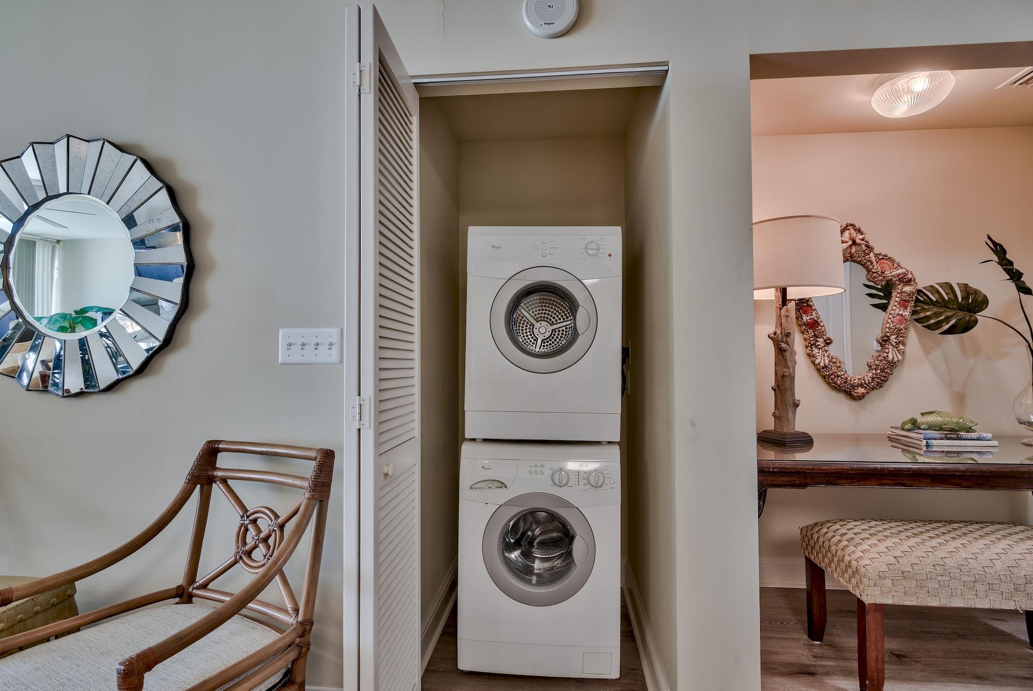 Aqua Condo - Residential