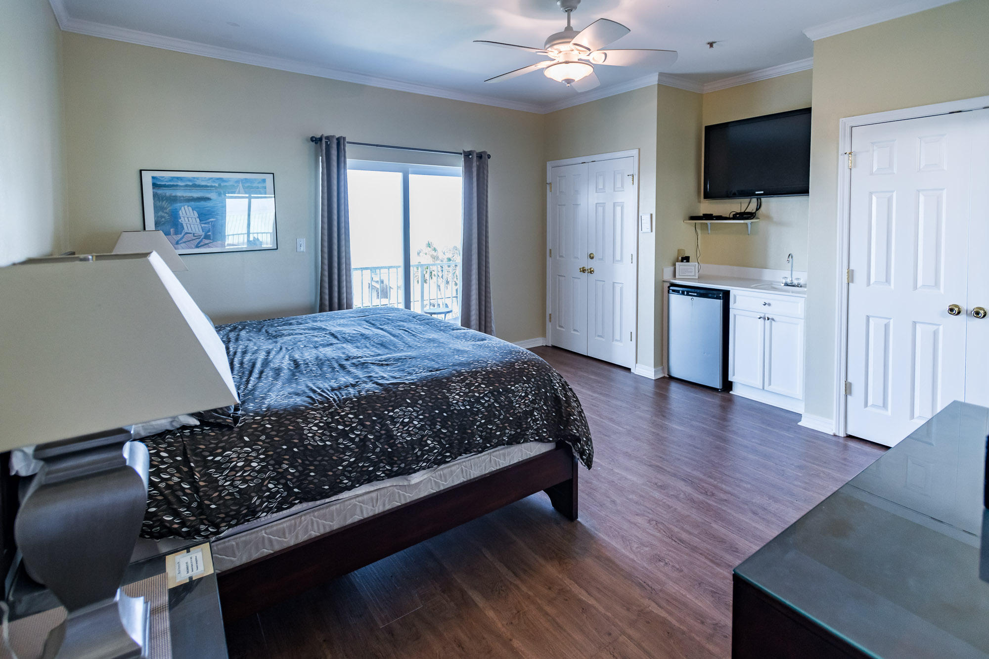 Royal Seaesta - Residential