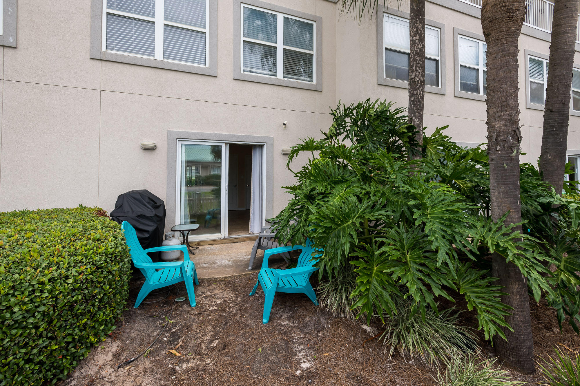 Royal Seaesta - Residential