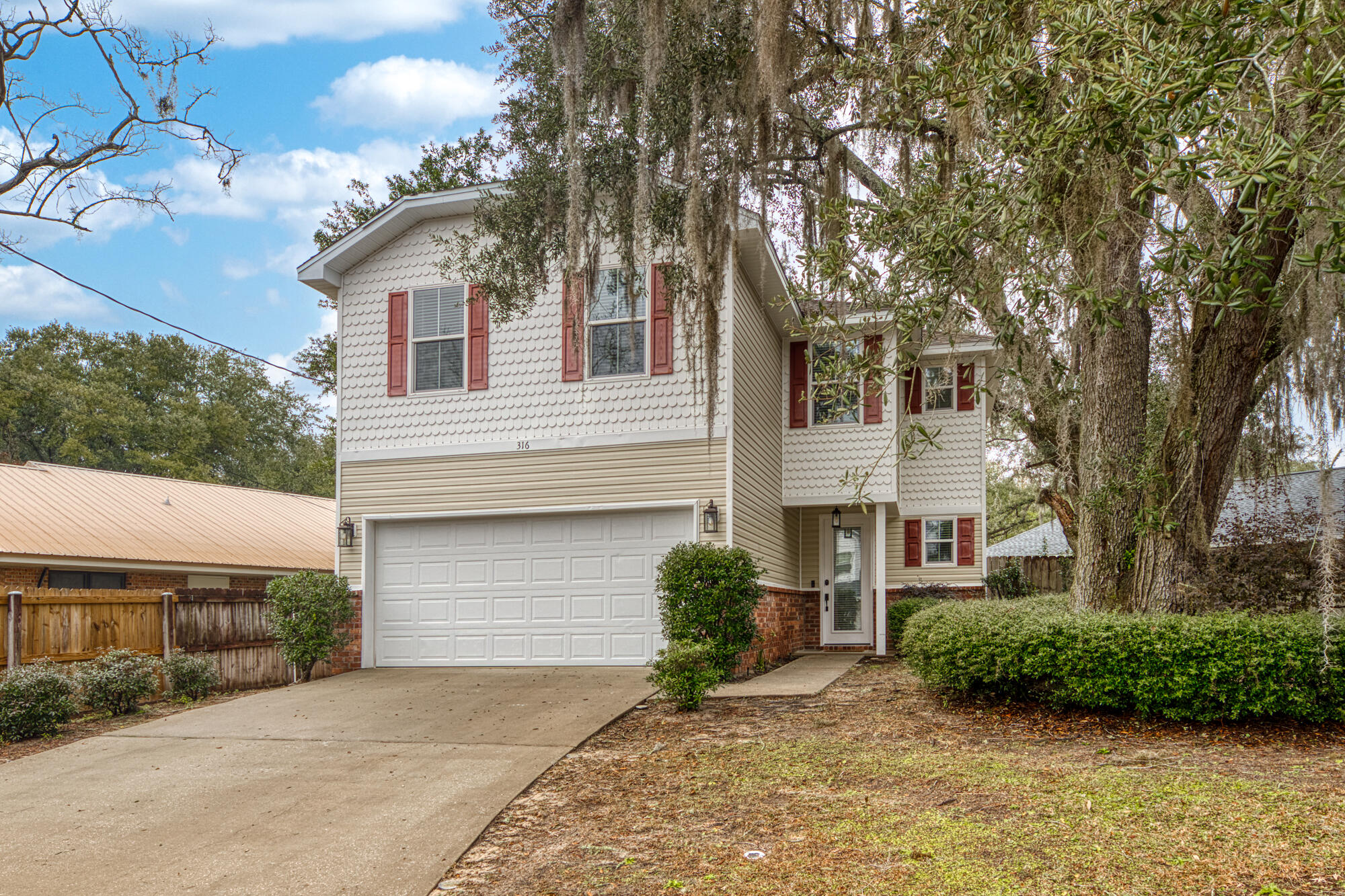 ARKIE & J E ALLEN S/D - Residential Lease