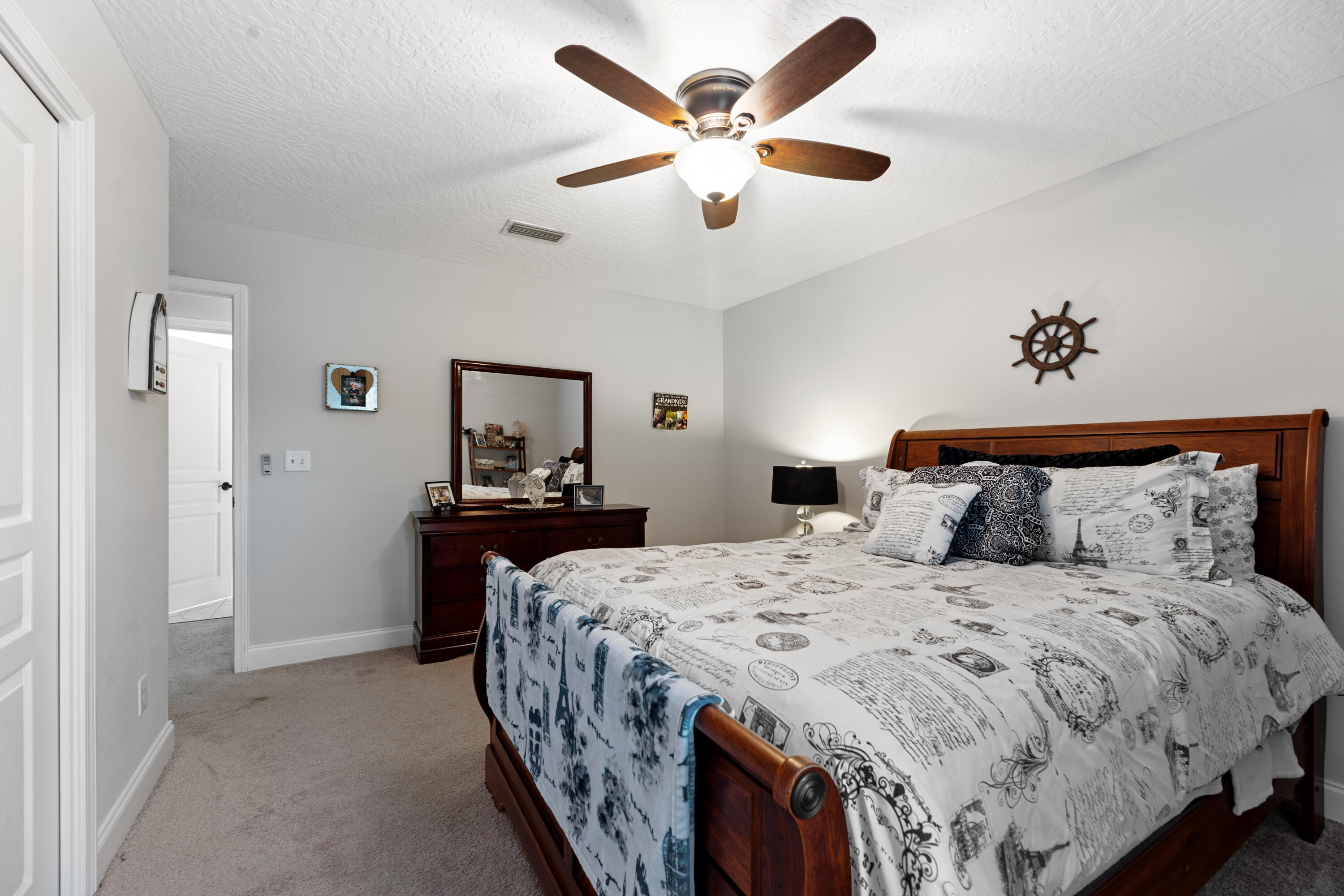 ARKIE & J E ALLEN S/D - Residential Lease