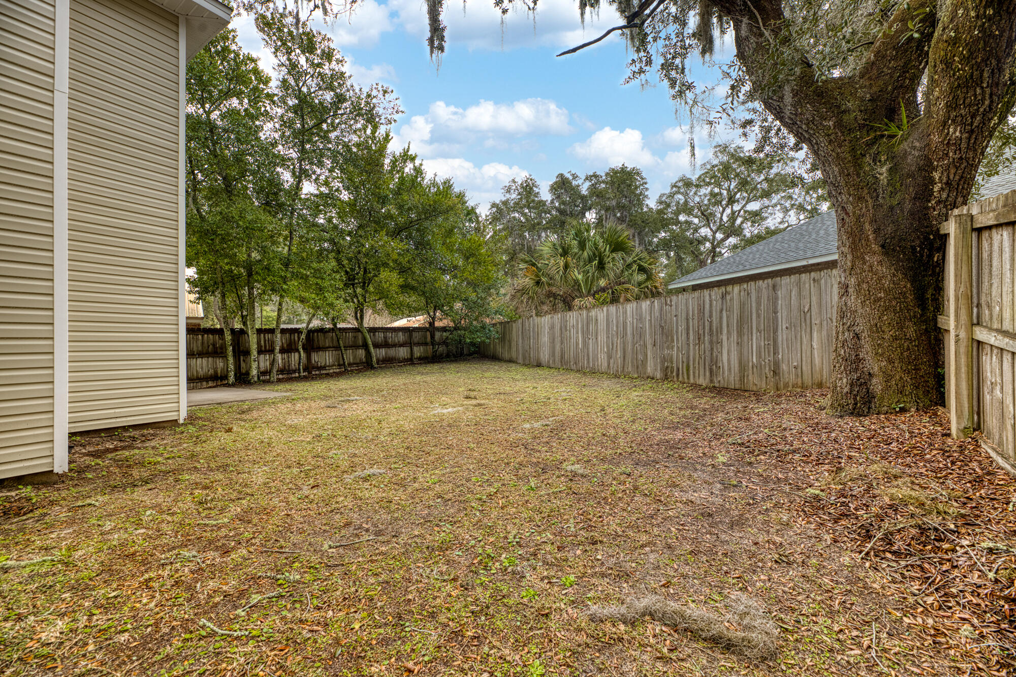 ARKIE & J E ALLEN S/D - Residential Lease