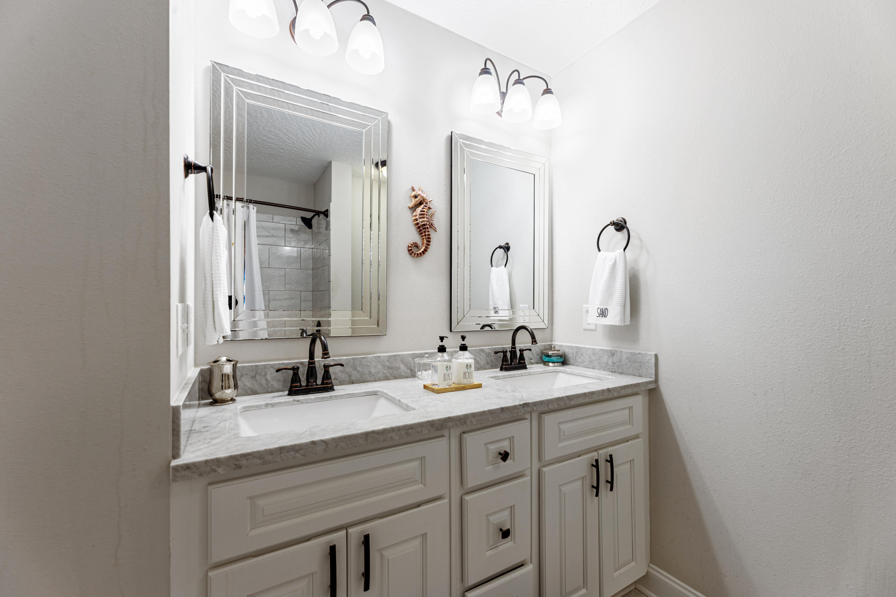 ARKIE & J E ALLEN S/D - Residential Lease