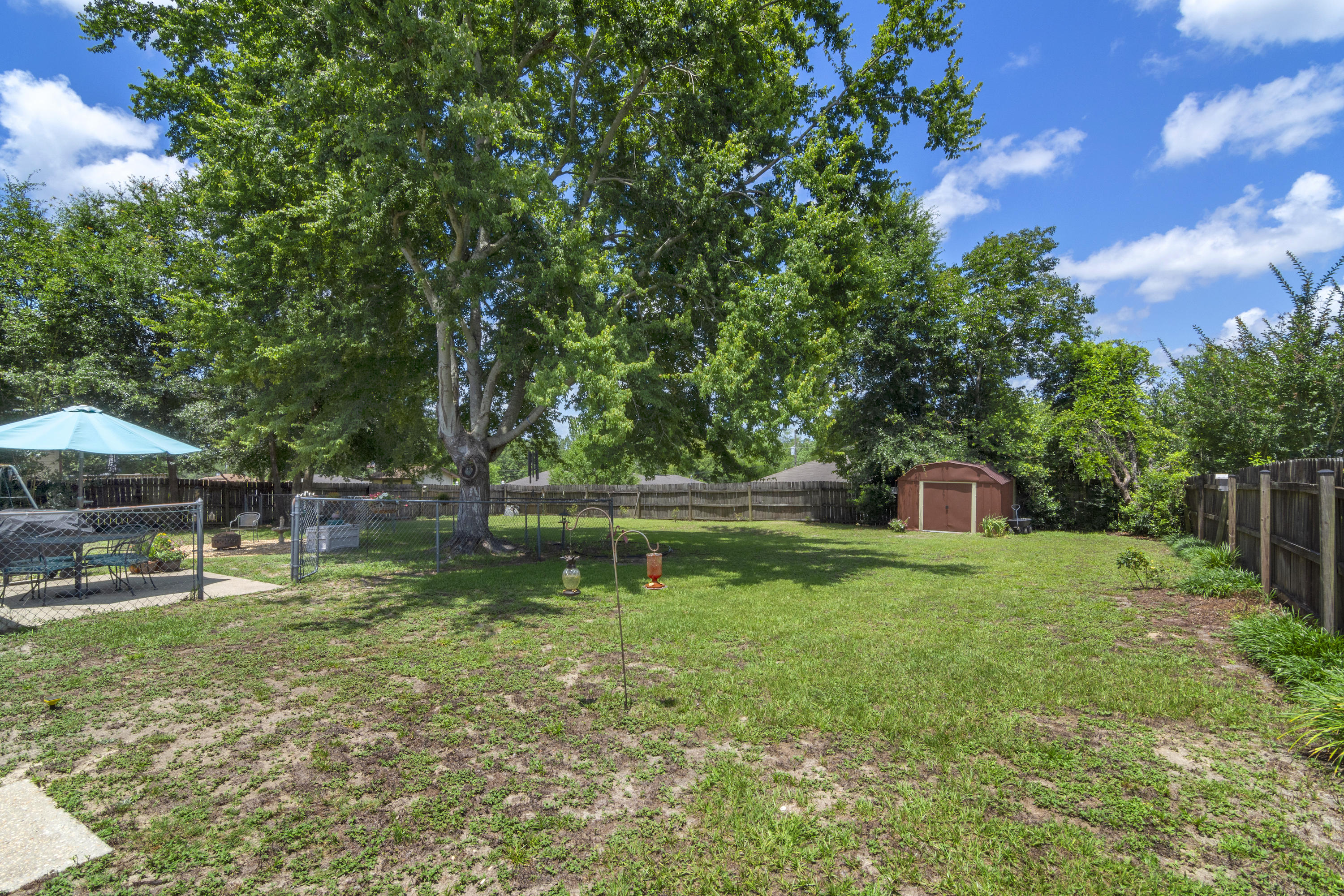 NORTHVIEW ESTATES 3RD ADDN - Residential