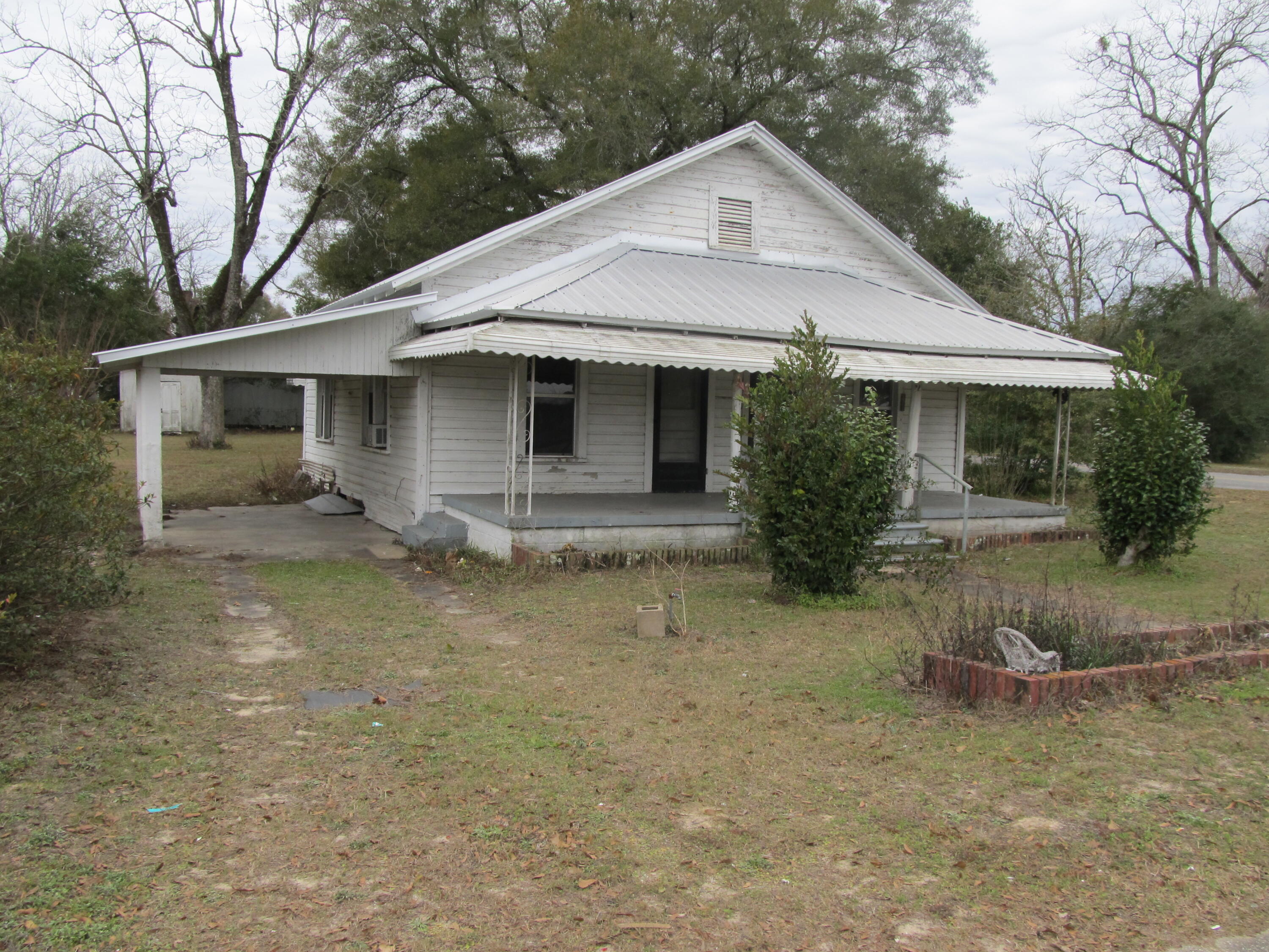 TOWN OF DEFUNIAK SPRINGS - Residential