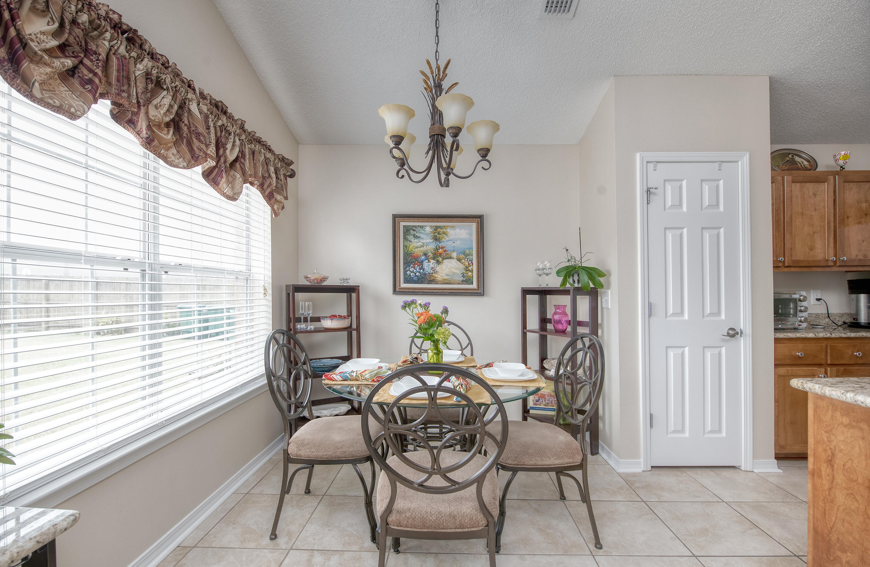 VICTORIAN VILLAGE - Residential