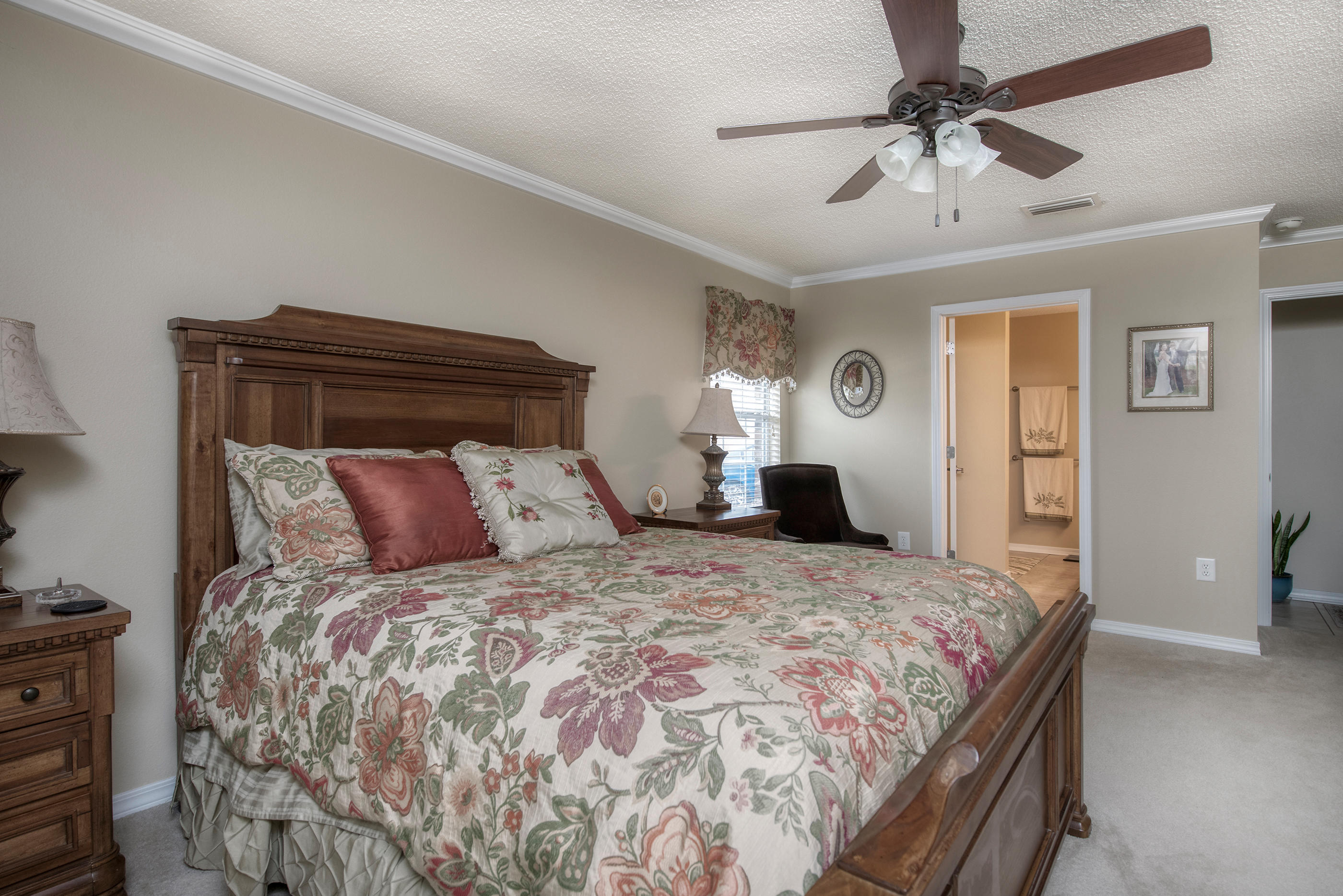 VICTORIAN VILLAGE - Residential