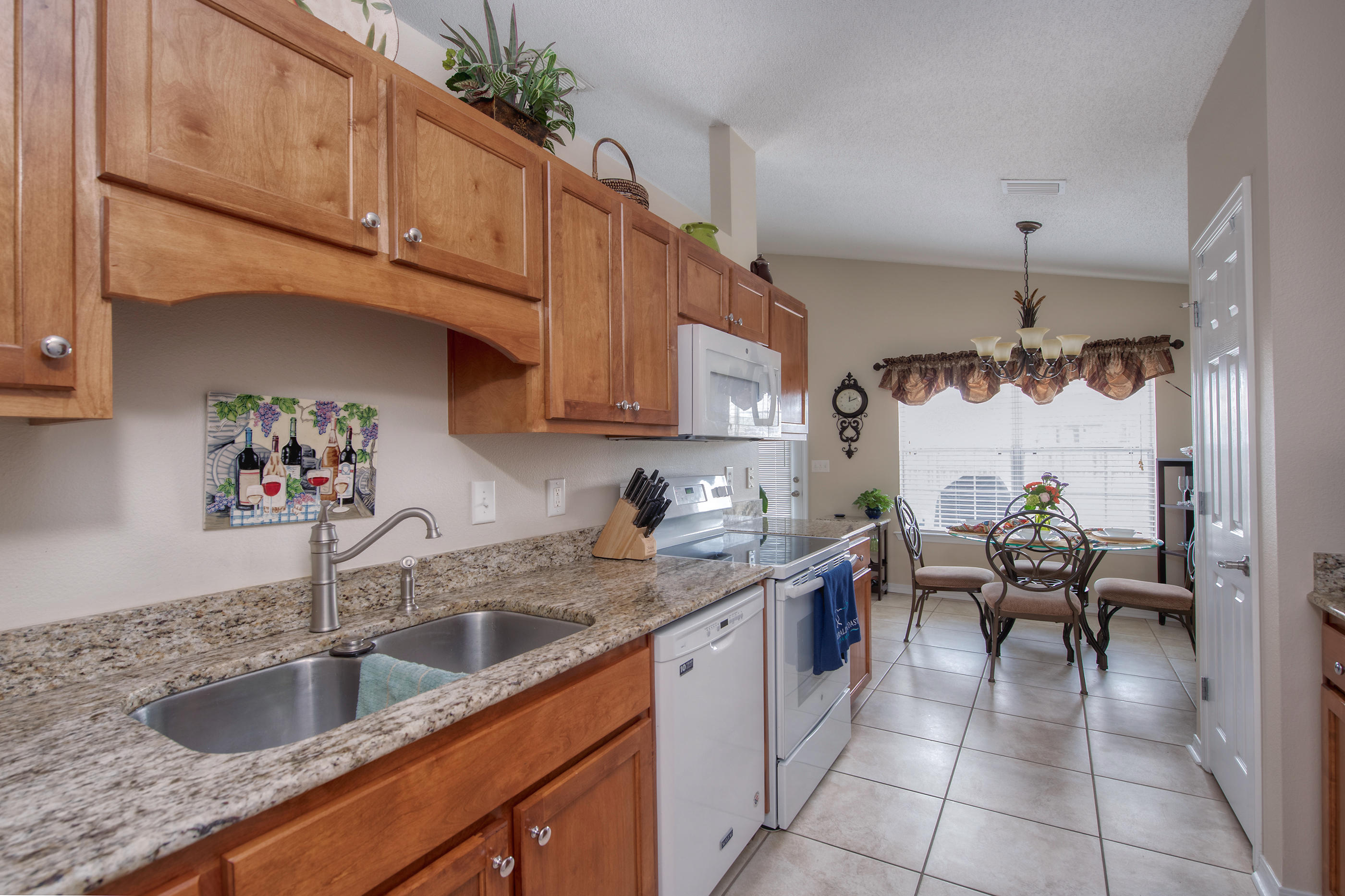 VICTORIAN VILLAGE - Residential