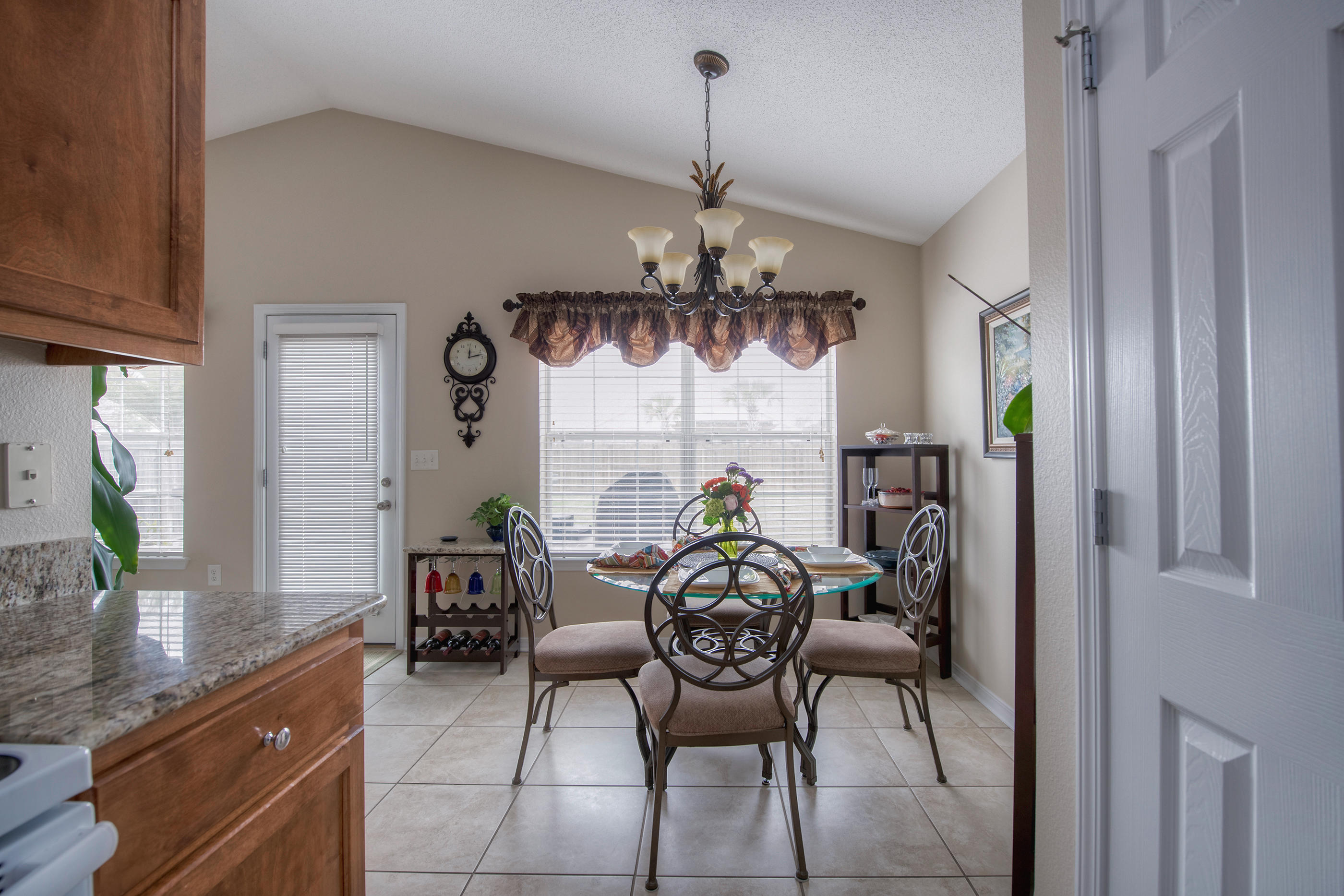 VICTORIAN VILLAGE - Residential