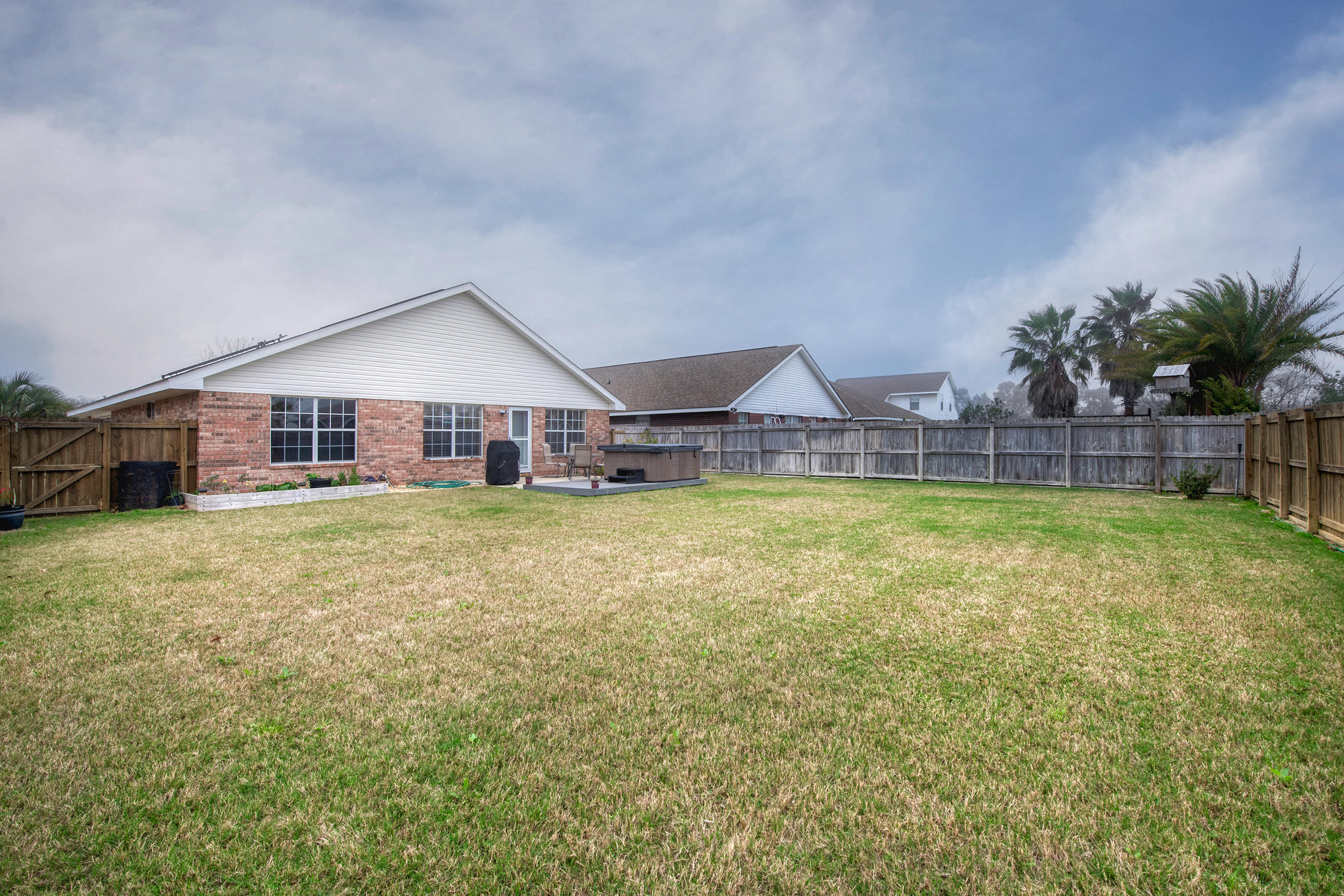 VICTORIAN VILLAGE - Residential