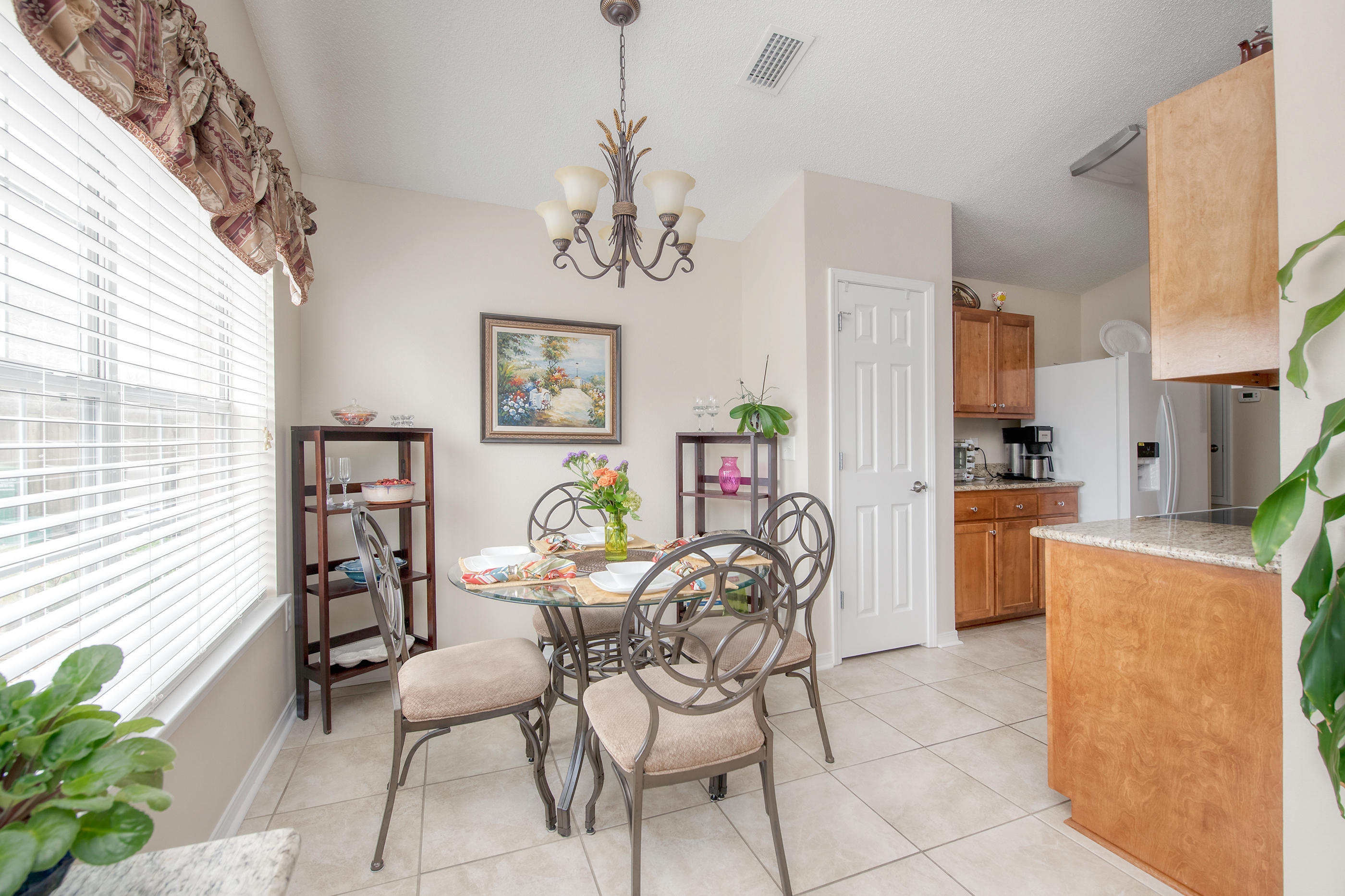 VICTORIAN VILLAGE - Residential