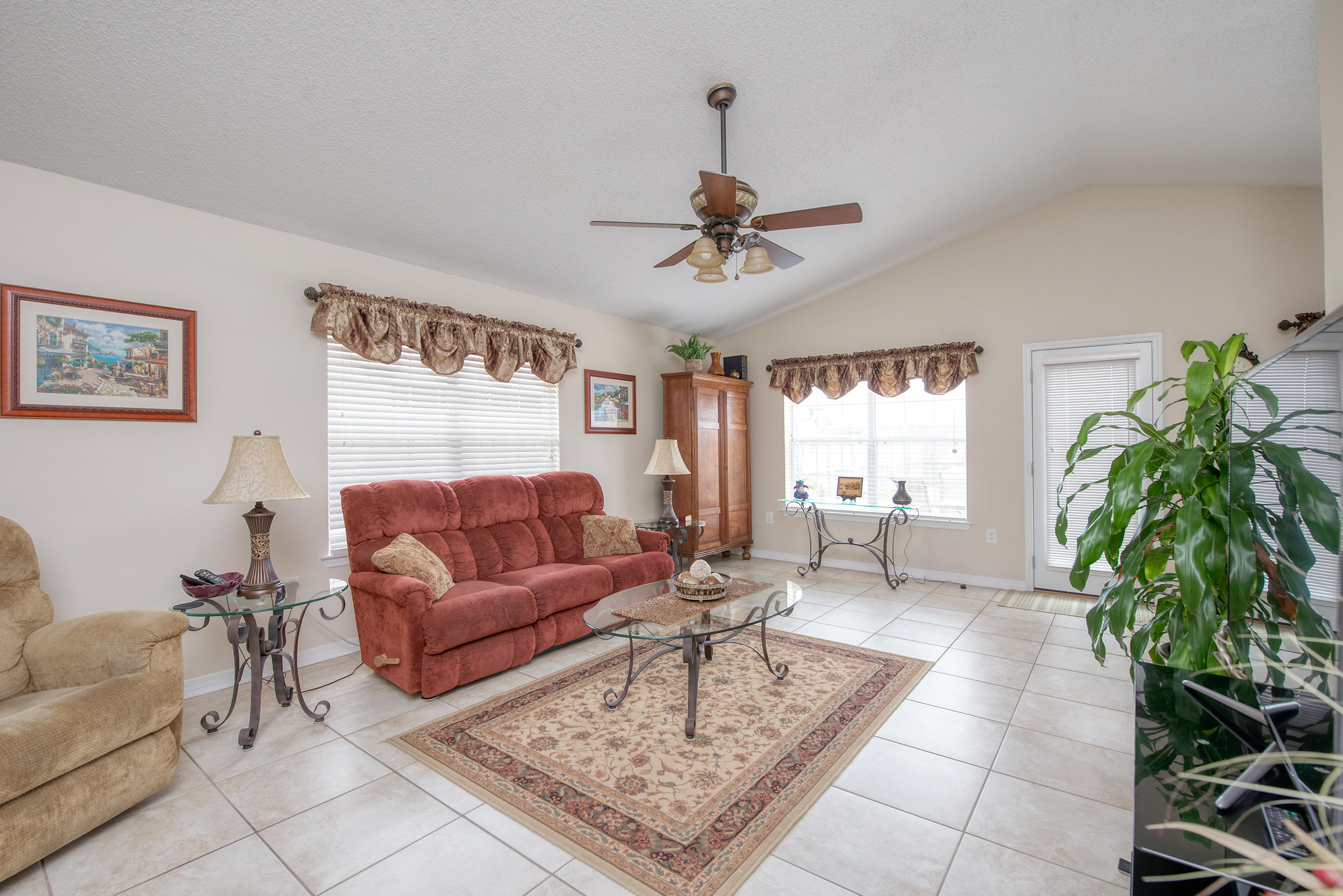 VICTORIAN VILLAGE - Residential