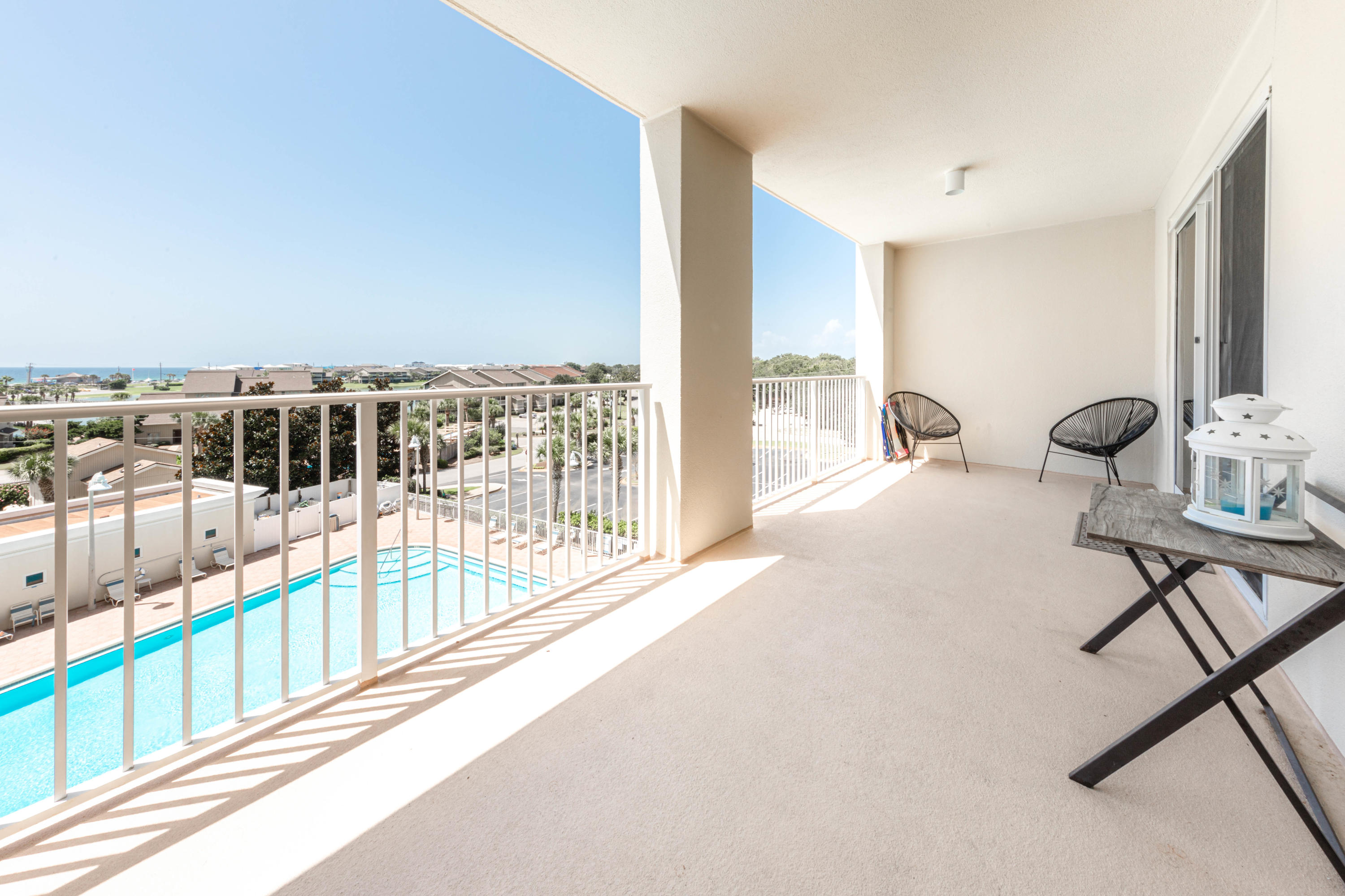 ARIEL DUNES II - Residential