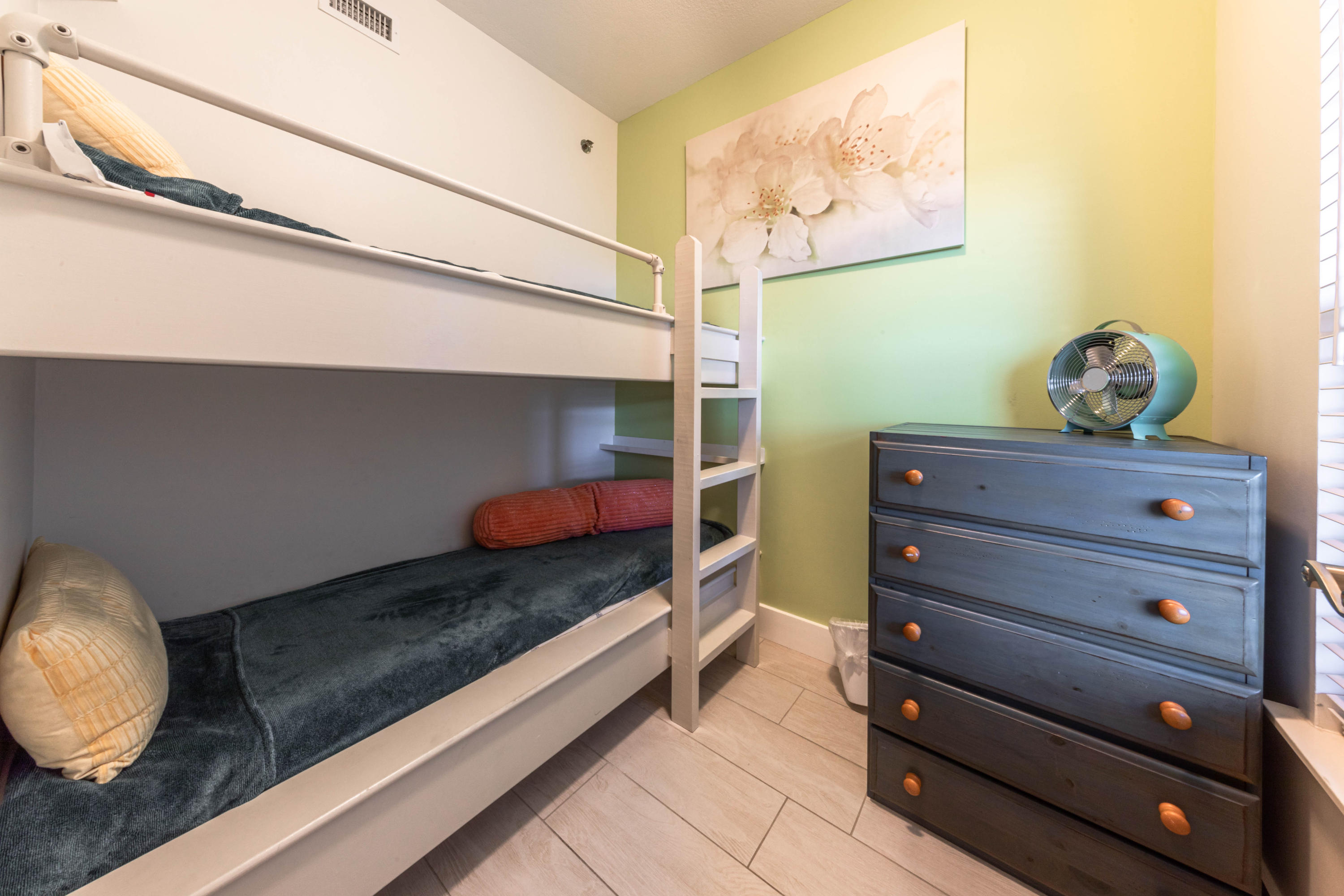 ARIEL DUNES II - Residential