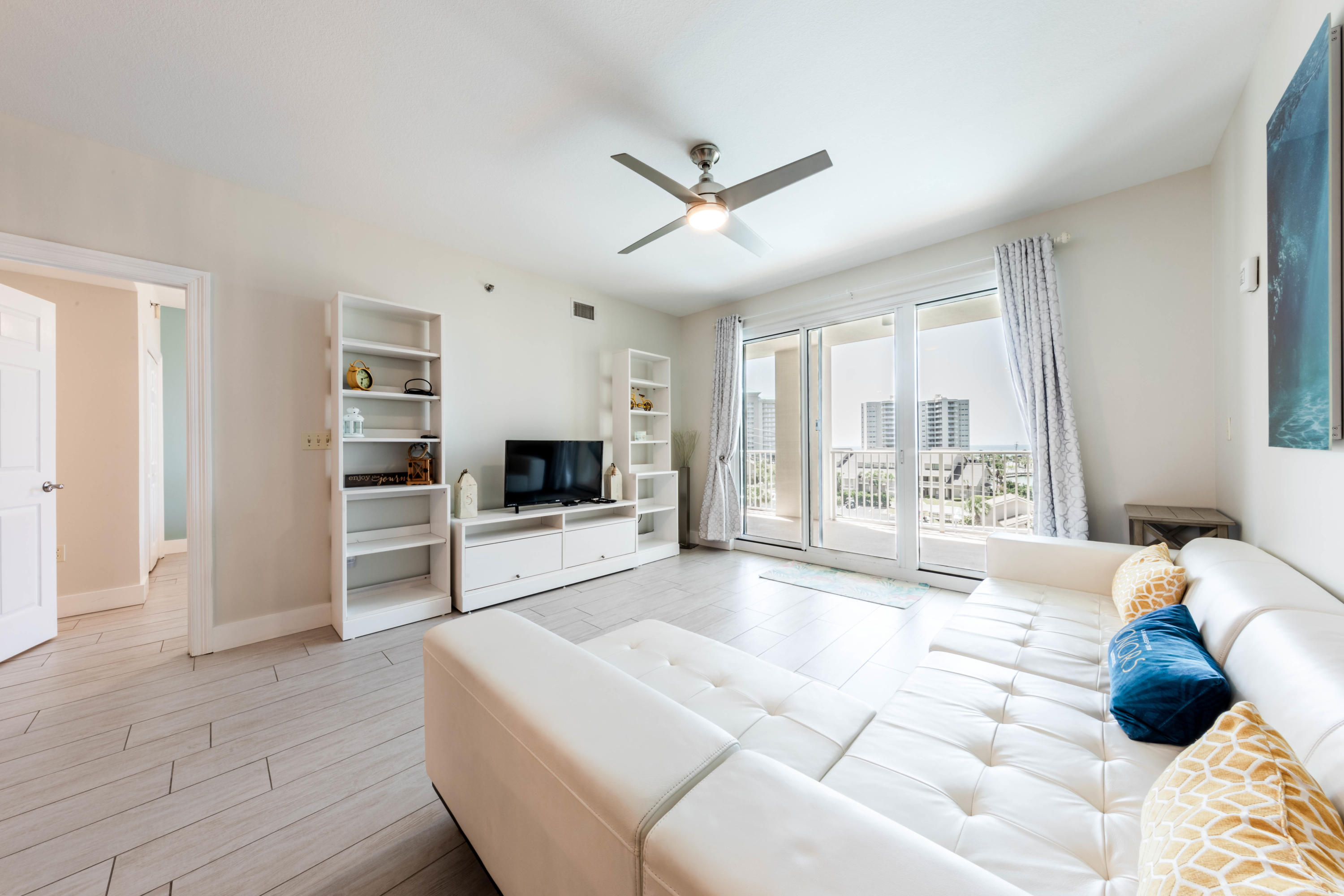 ARIEL DUNES II - Residential