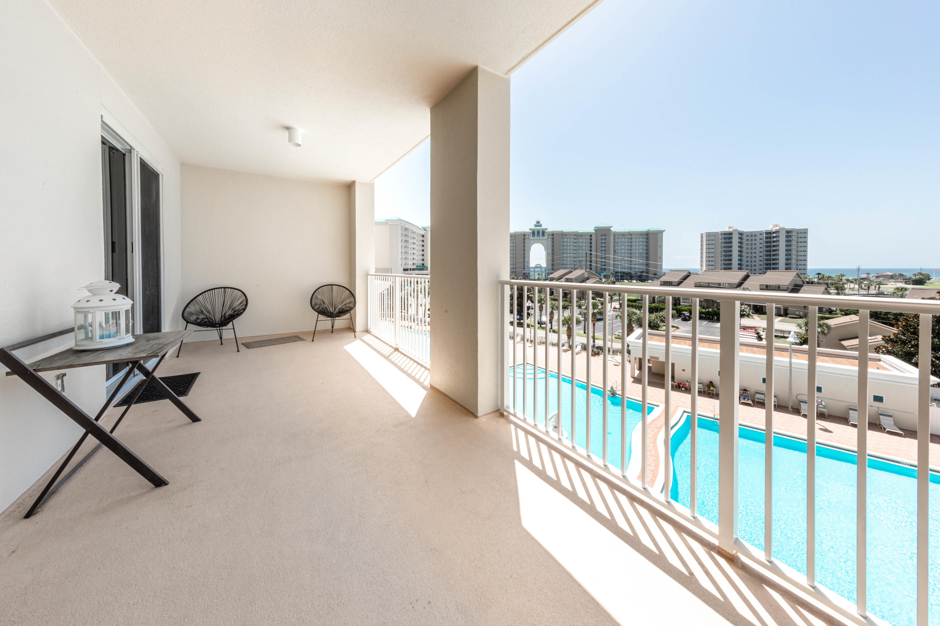 ARIEL DUNES II - Residential