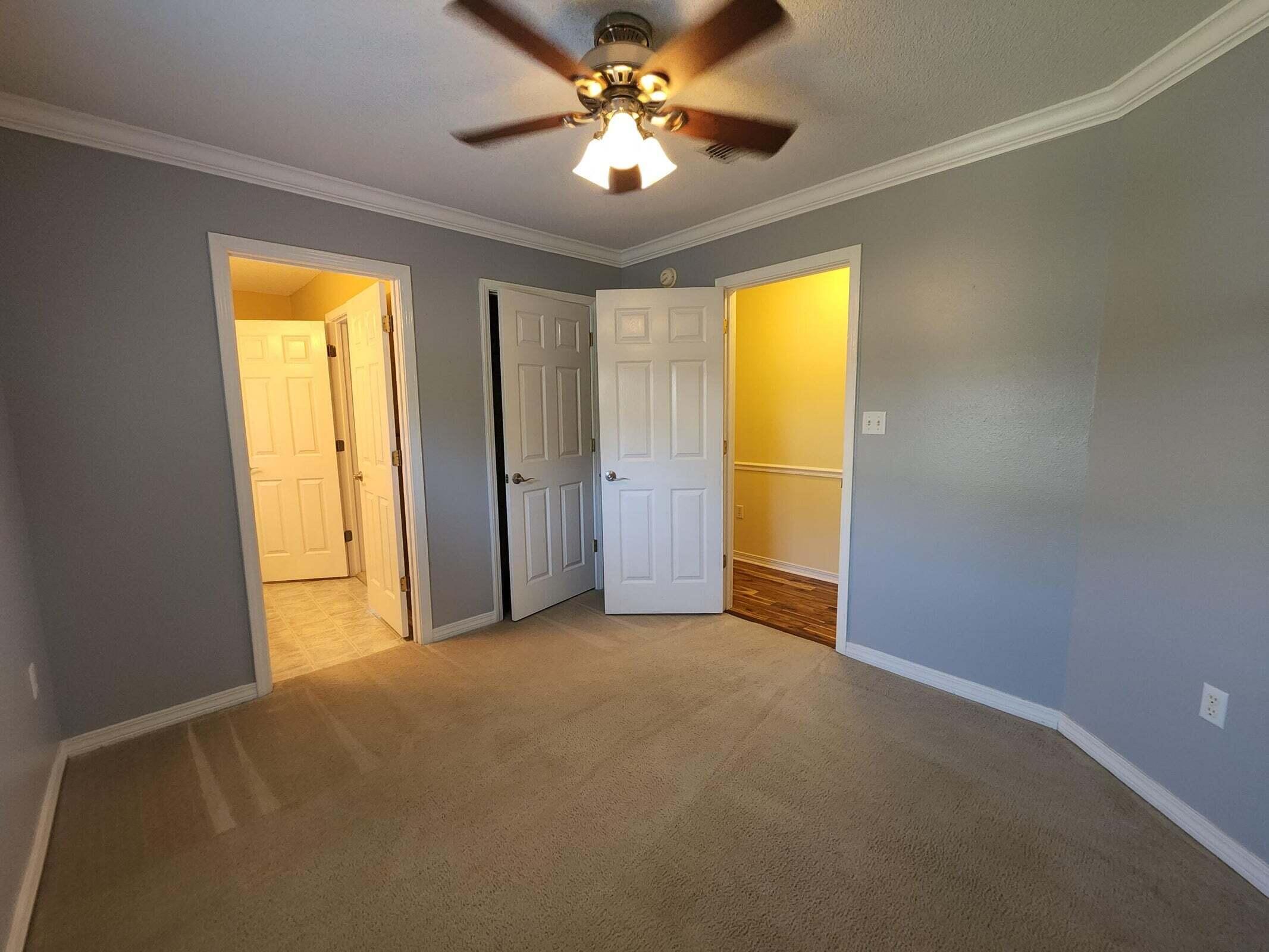 CREETWOODS - Residential Lease