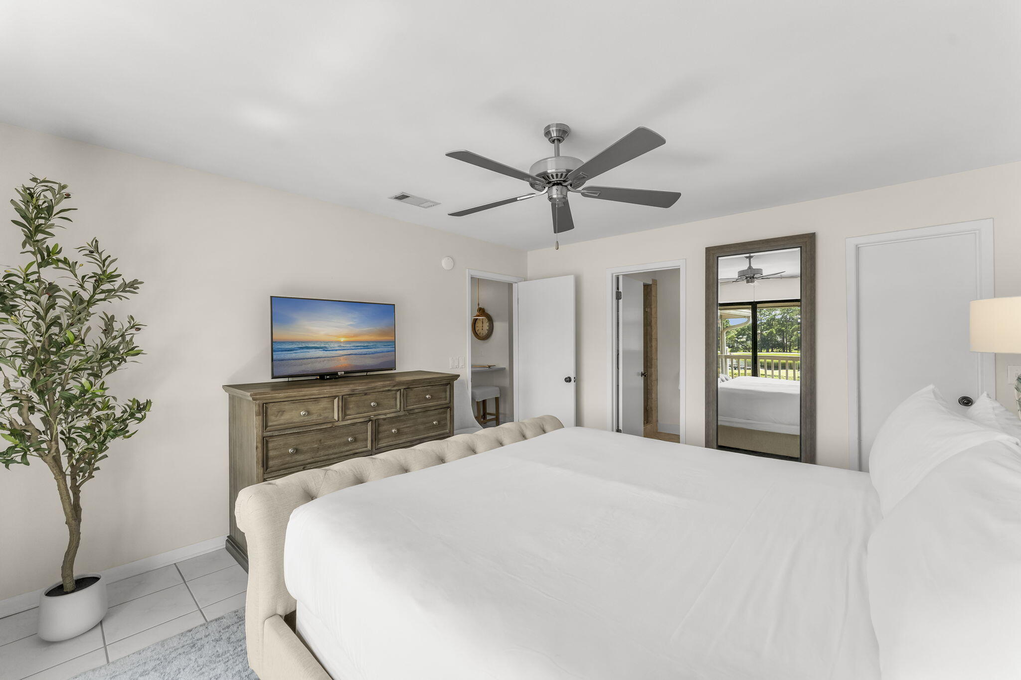 HARBOUR POINT CONDO - Residential Lease