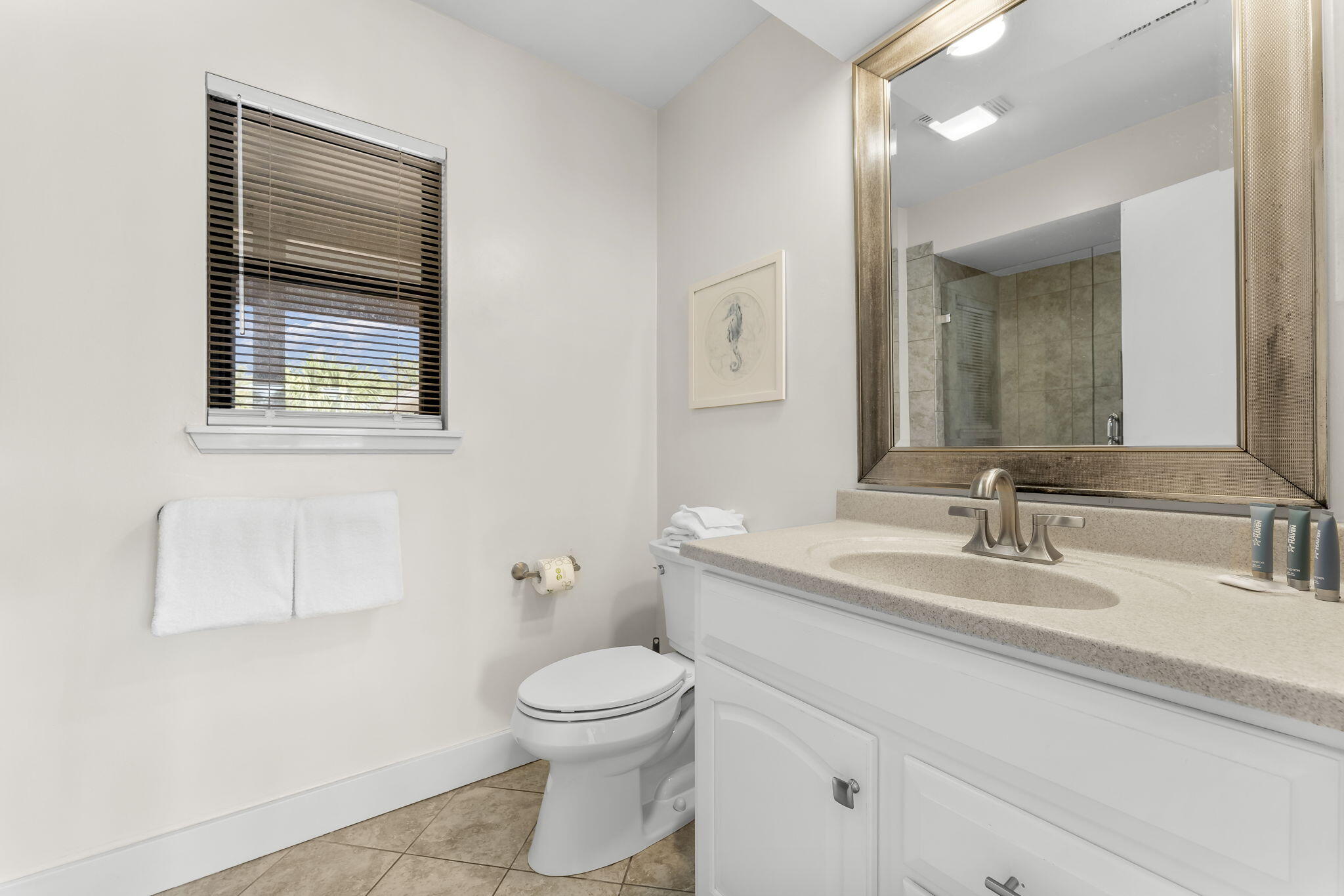 HARBOUR POINT CONDO - Residential Lease