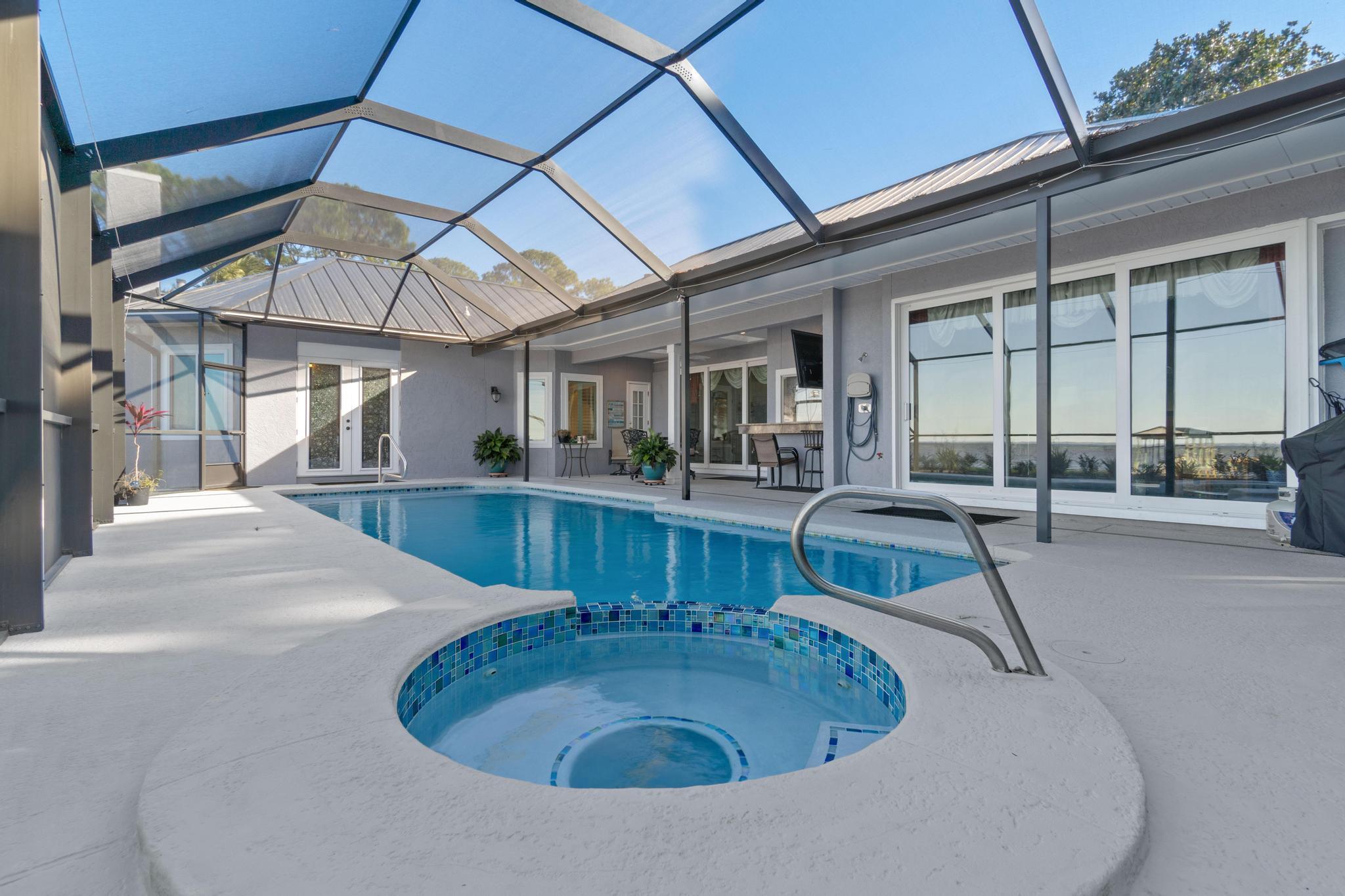 HOLIDAY SHORES ESTATES 1ST ADDN - Residential