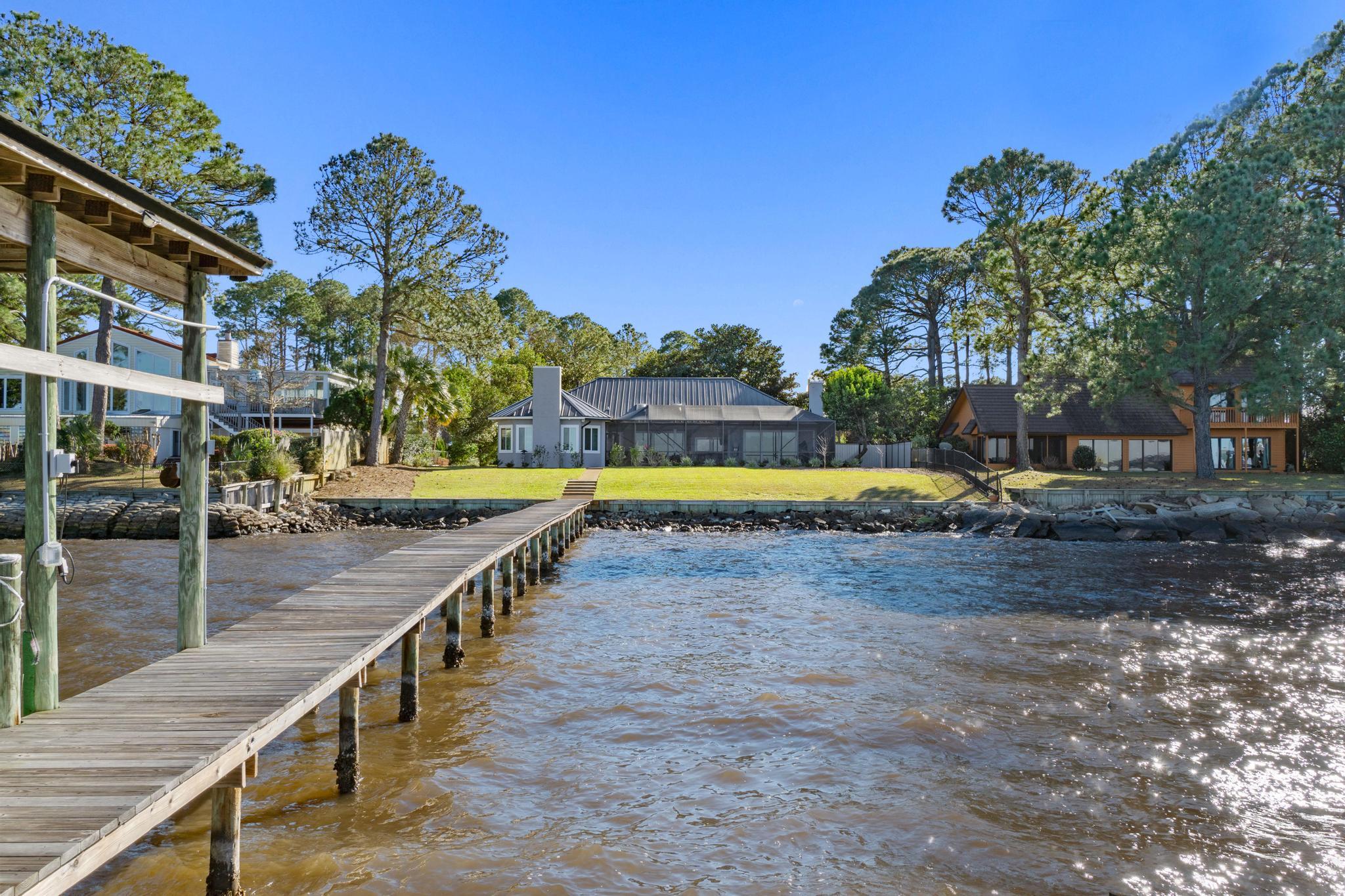 HOLIDAY SHORES ESTATES 1ST ADDN - Residential