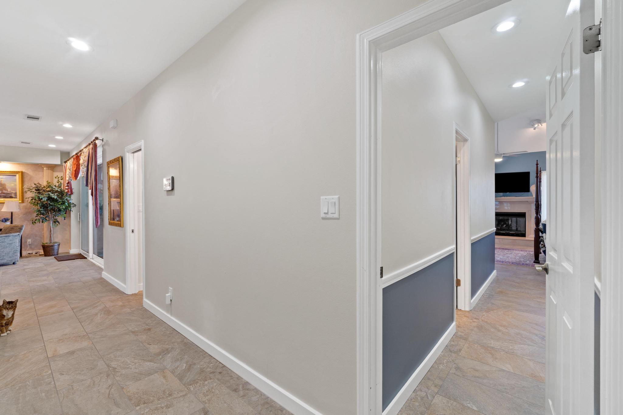 HOLIDAY SHORES ESTATES 1ST ADDN - Residential