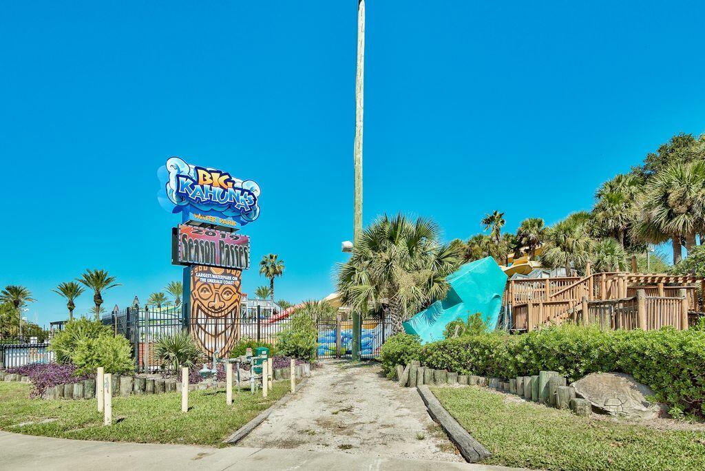 SILVER BEACH TOWERS - Residential