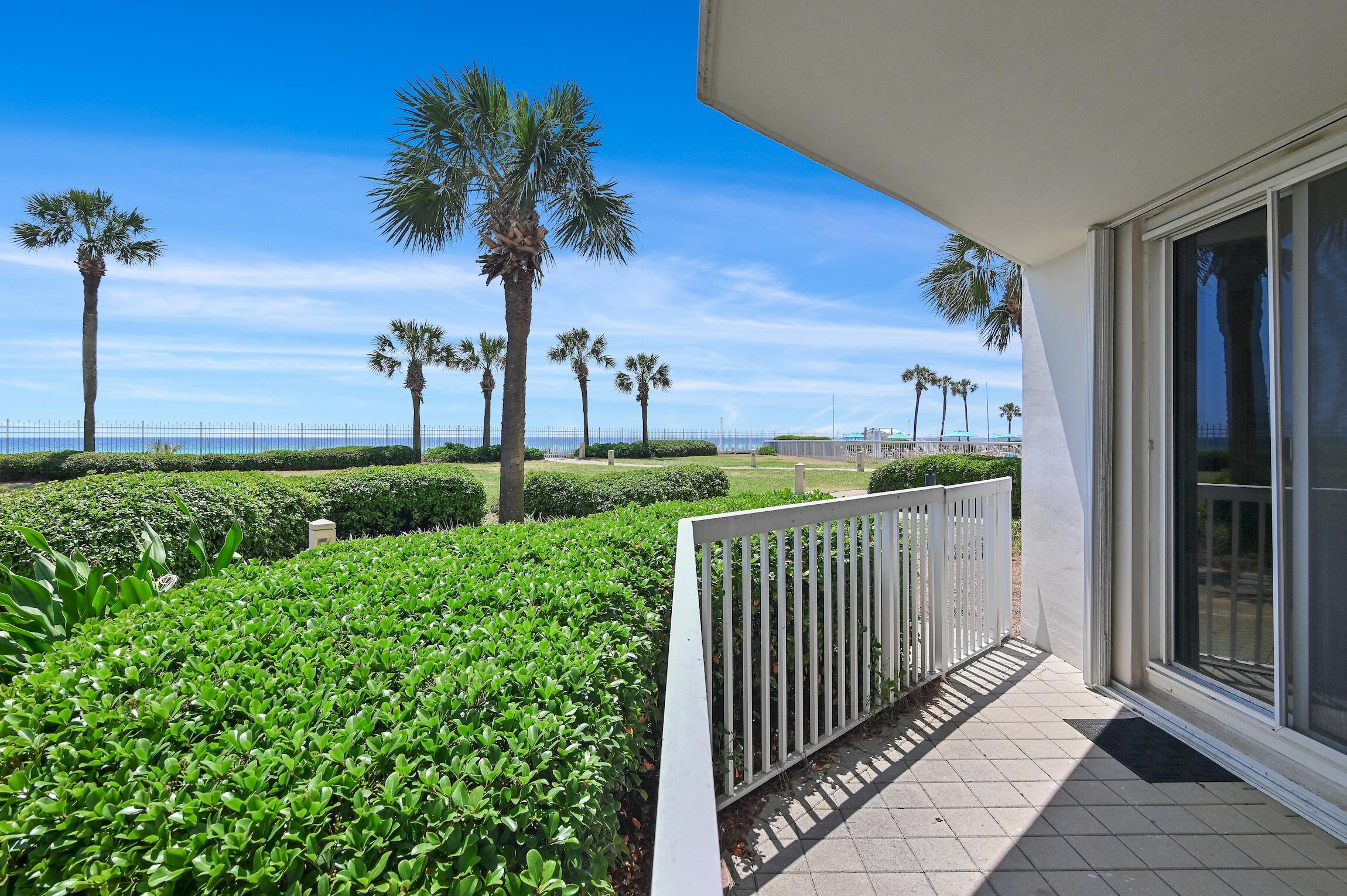 SILVER BEACH TOWERS - Residential