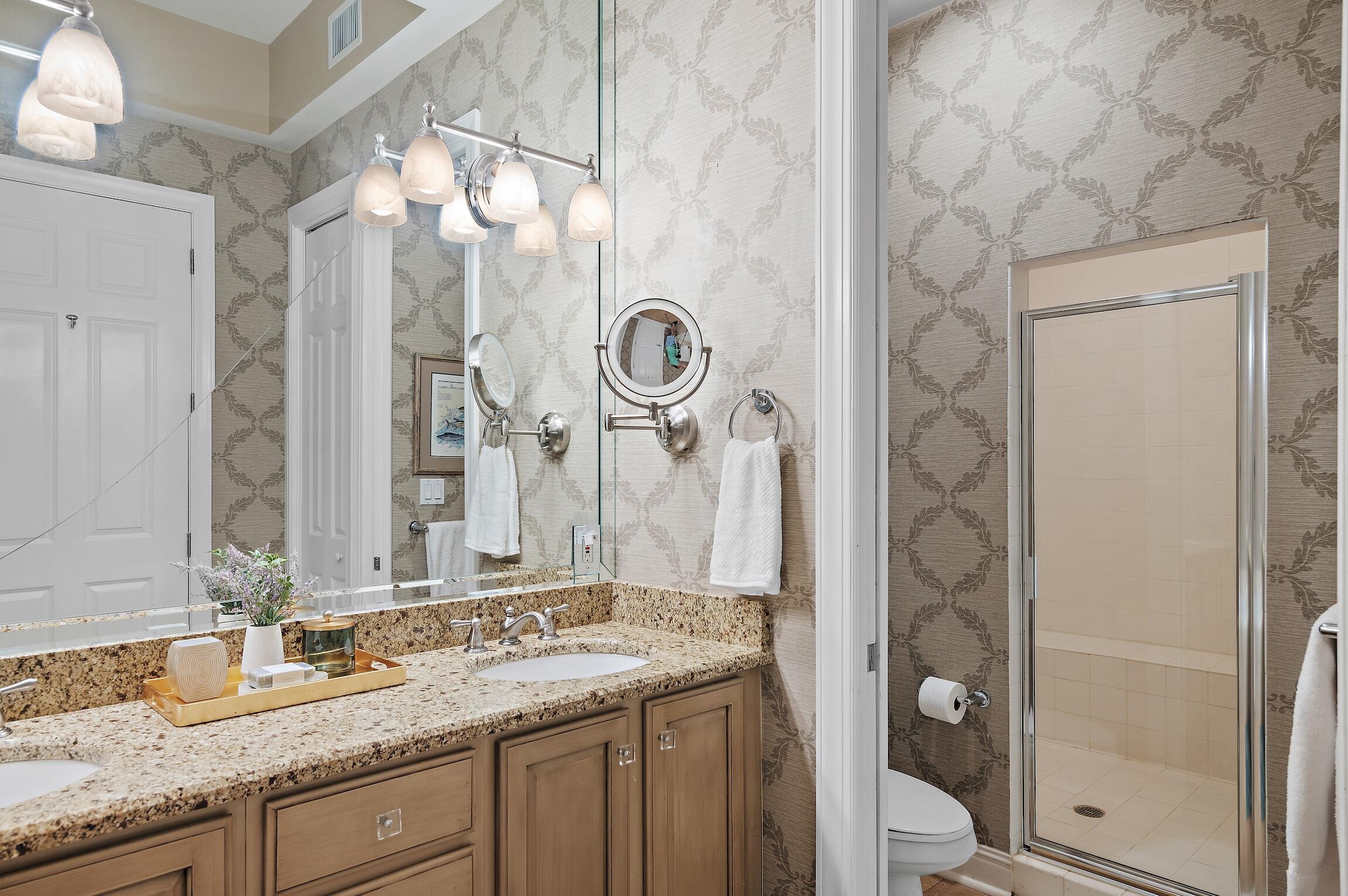 SILVER BEACH TOWERS - Residential