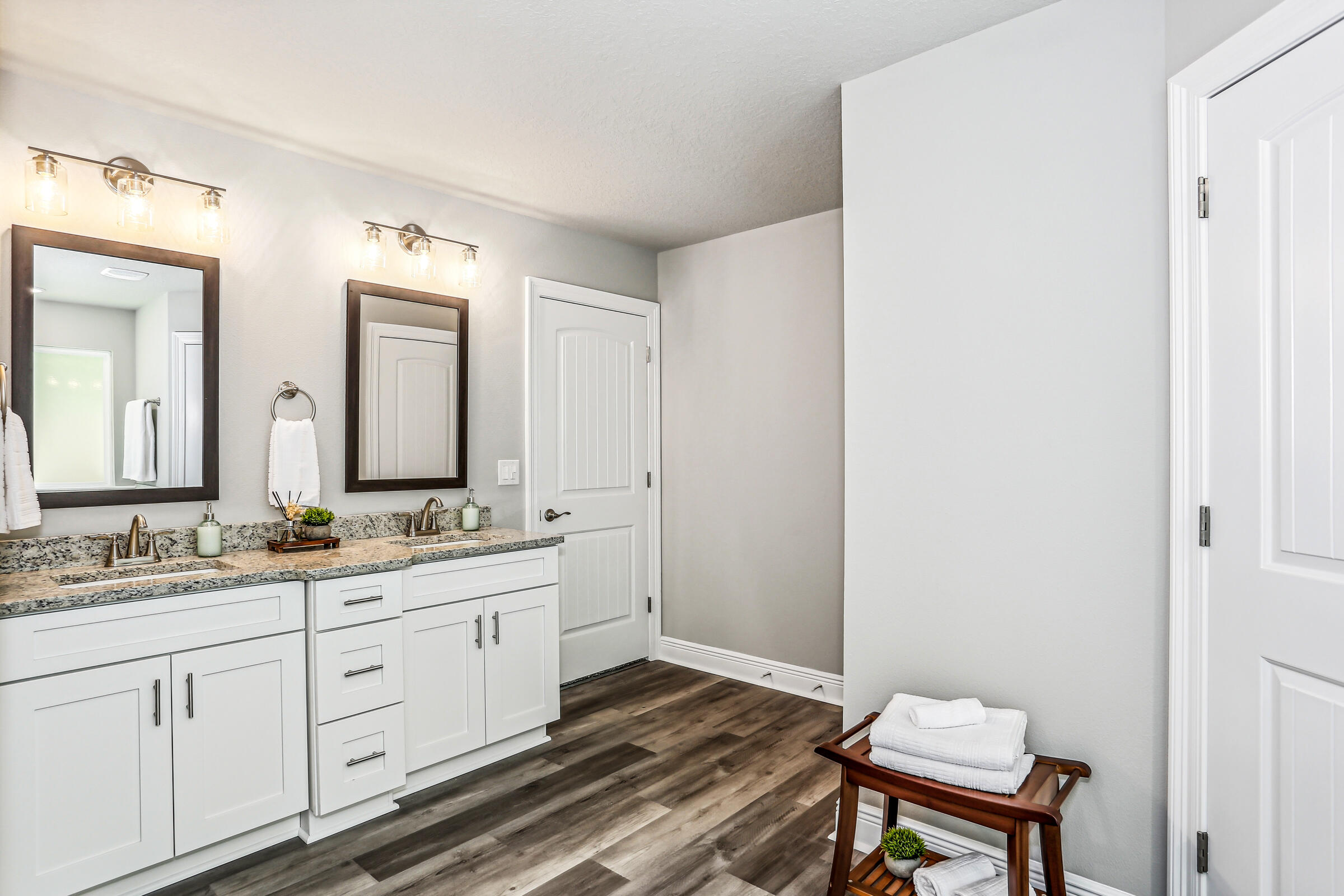 Doyle Hawkins Landing - Residential