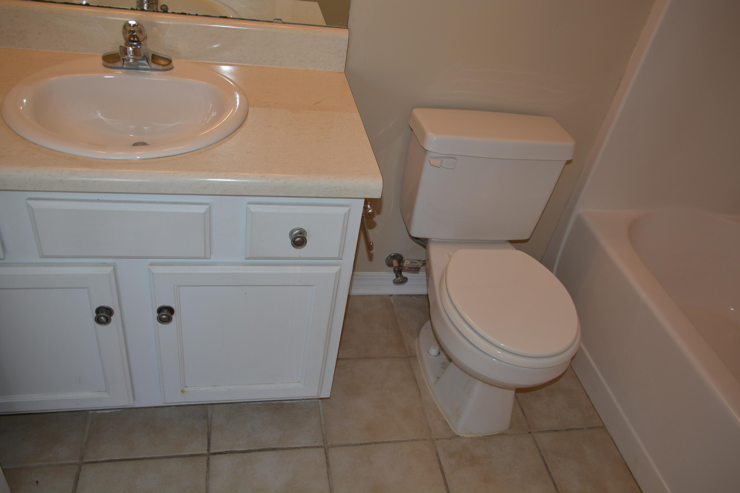 SHELL PARK CONDO - Residential