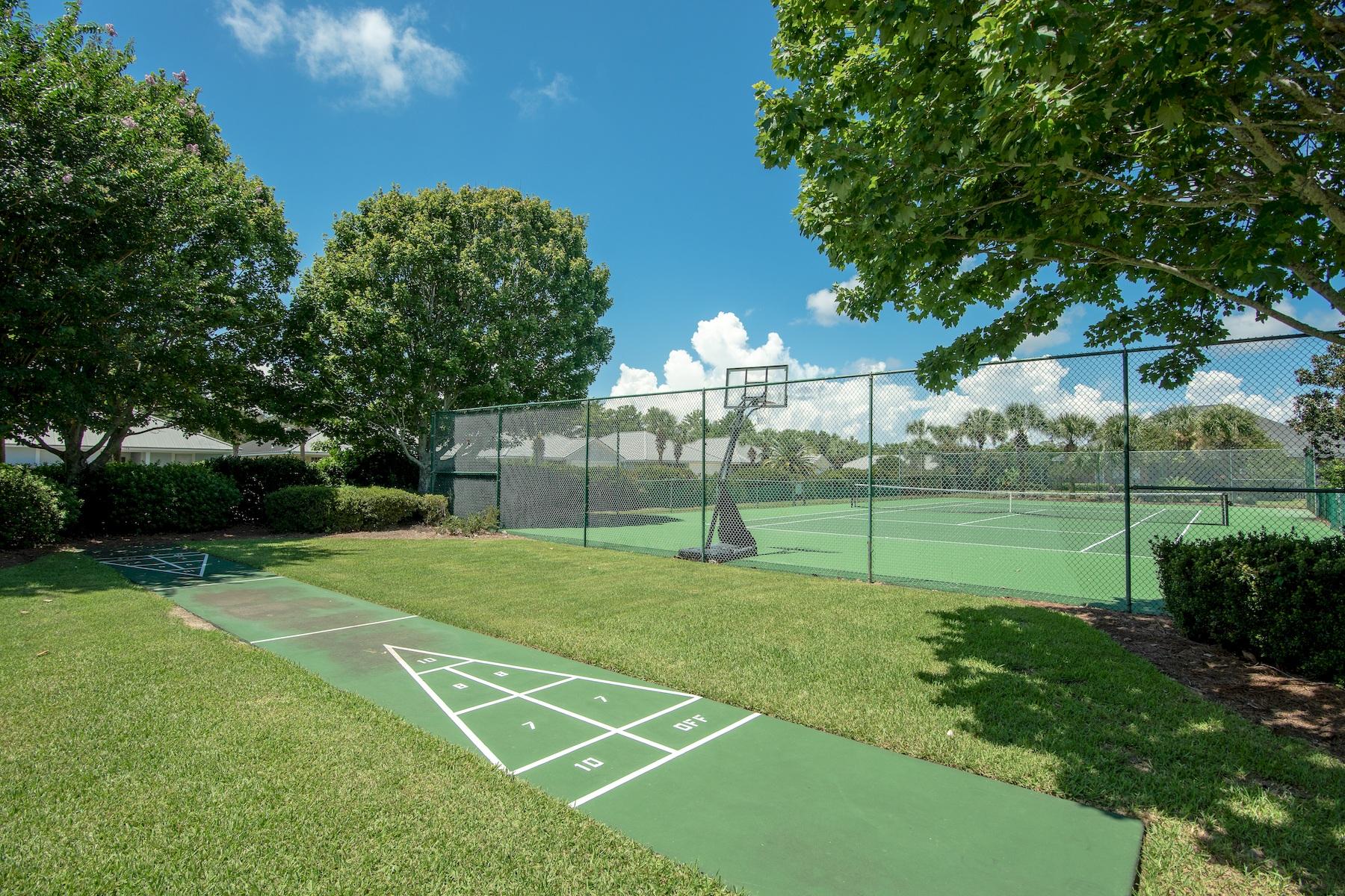 AVALON BEACH ESTATES - Land