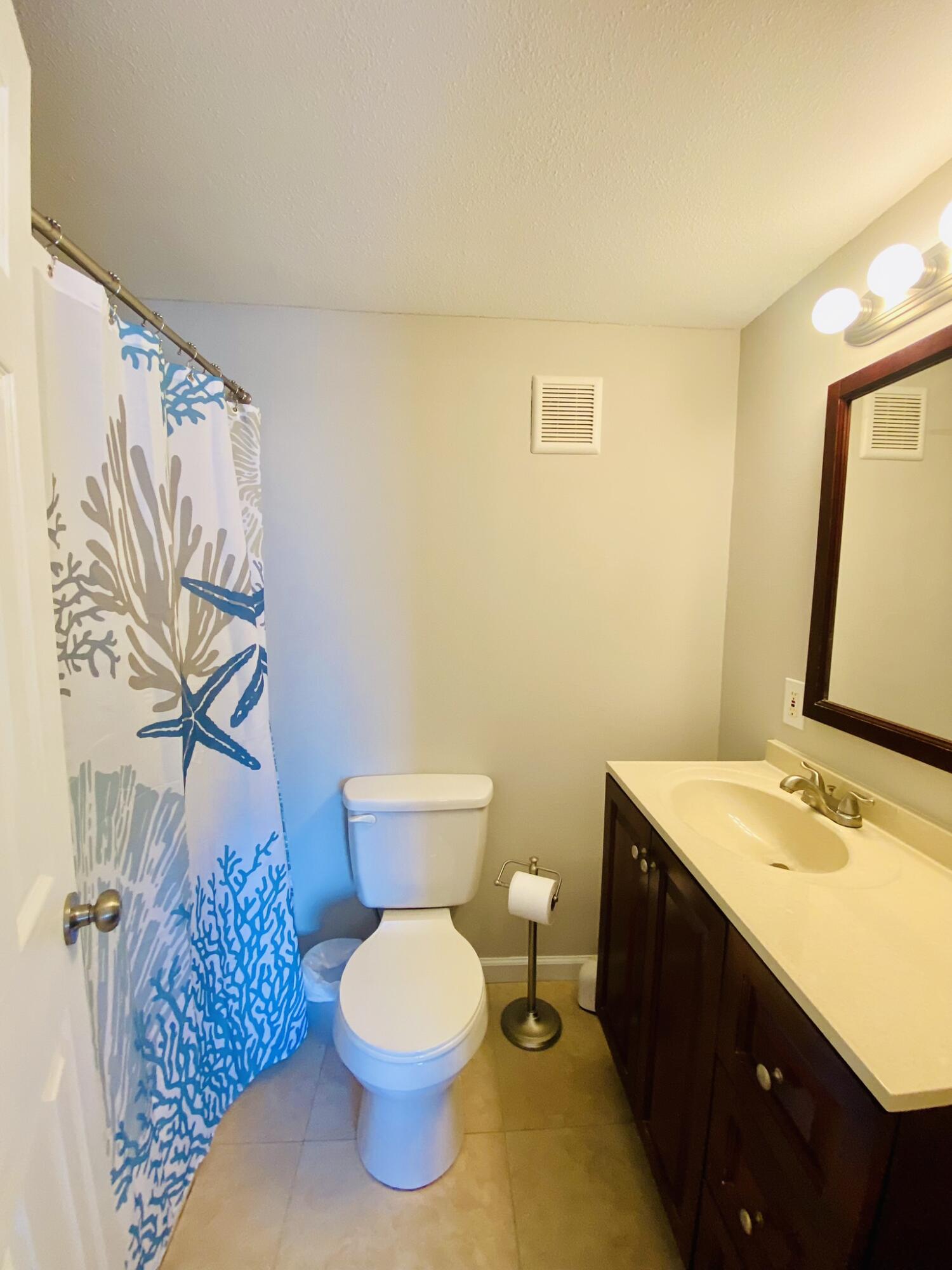 COMMODORES LANDING - Residential