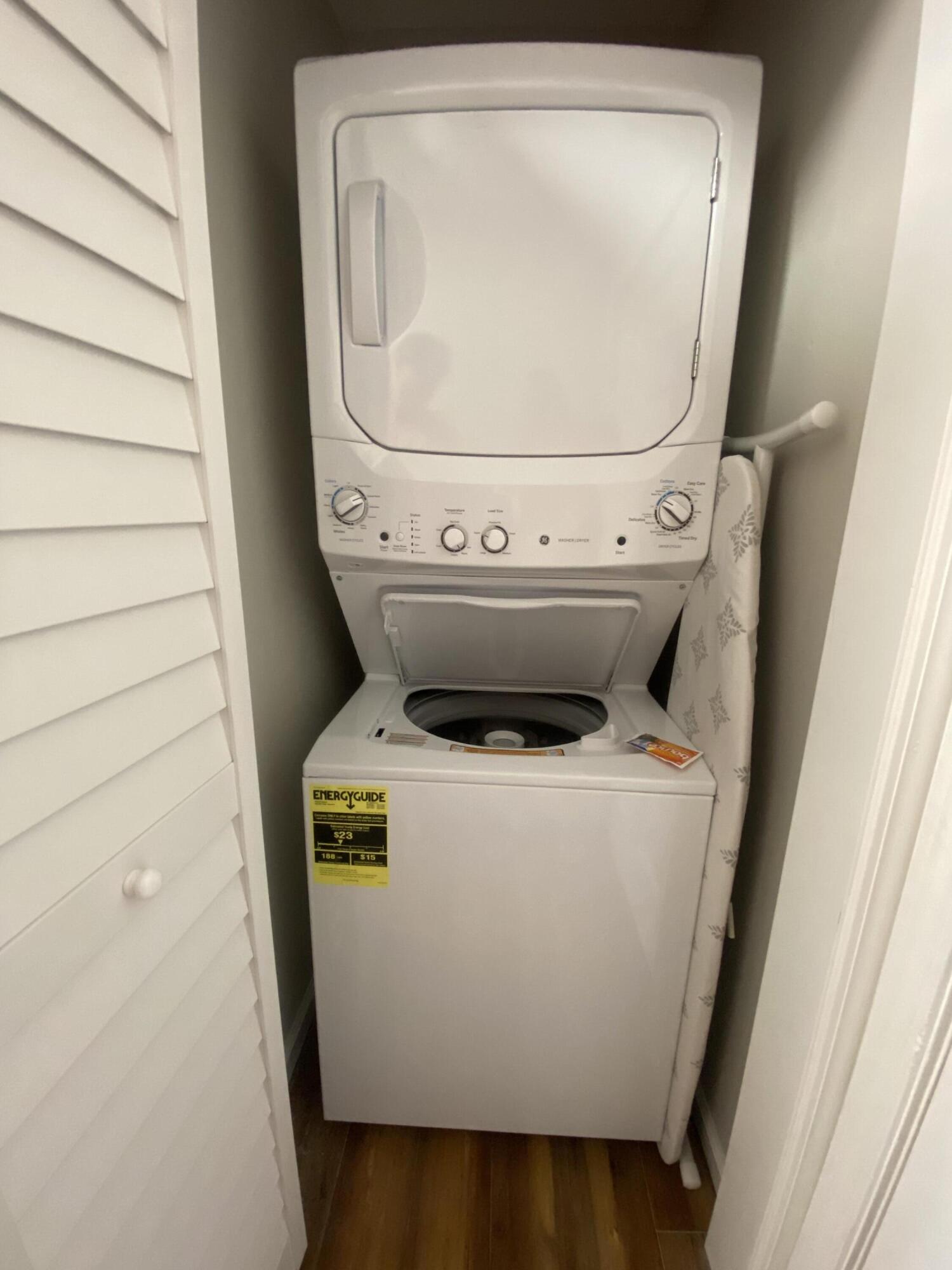 COMMODORES LANDING - Residential