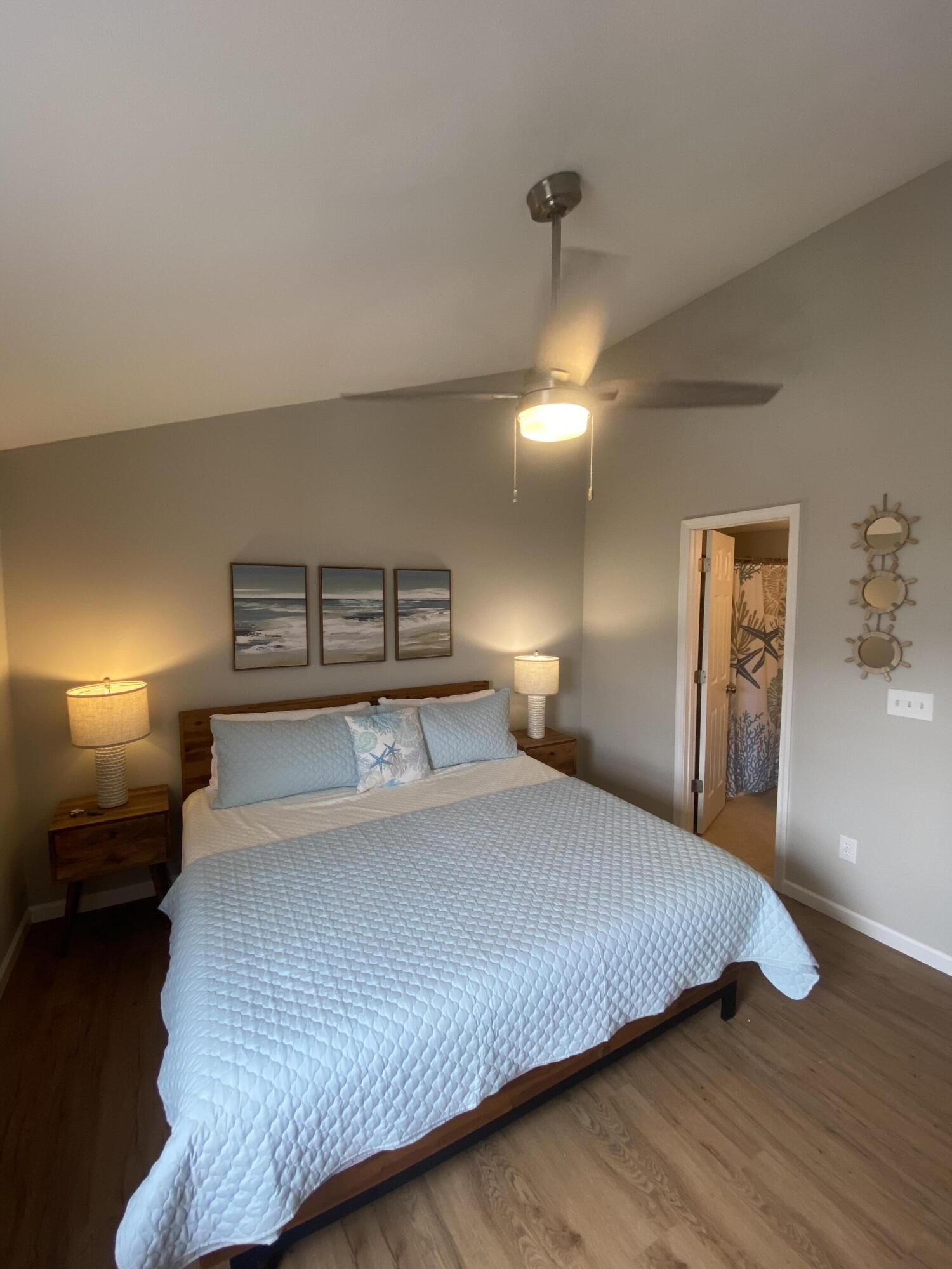 COMMODORES LANDING - Residential