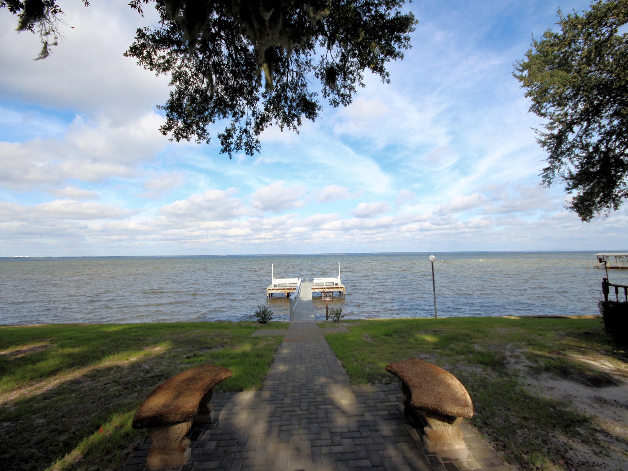 MOSSEY COVE T/H - Residential