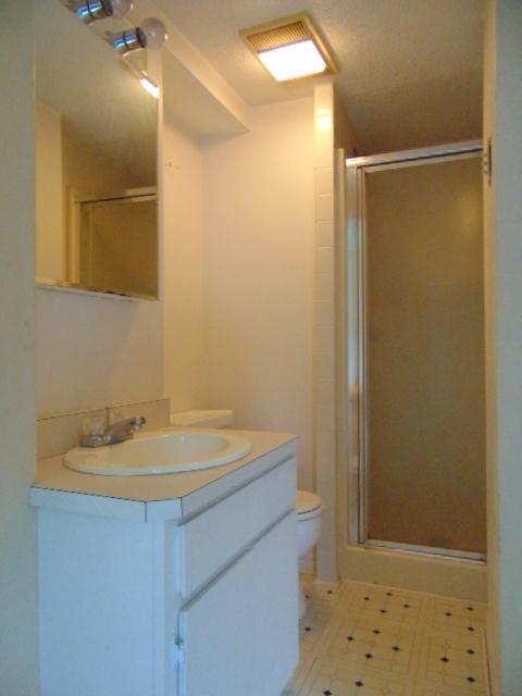 MOSSEY COVE T/H - Residential